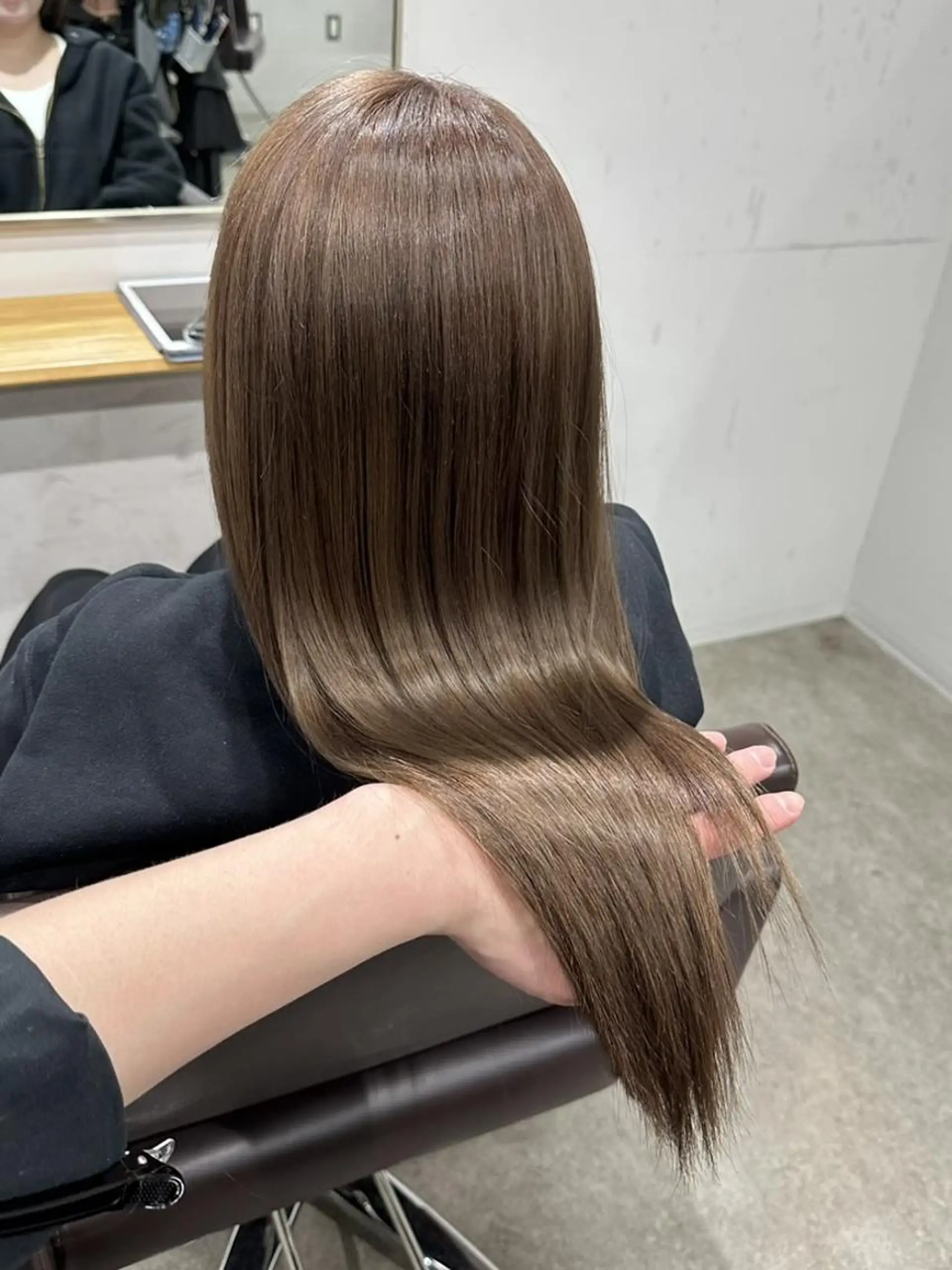 ロング カラー ブリーチ ダブルカラー カット ヘアカラー トリートメント ✨【公式】 juhl.横浜✨のヘアスタイル