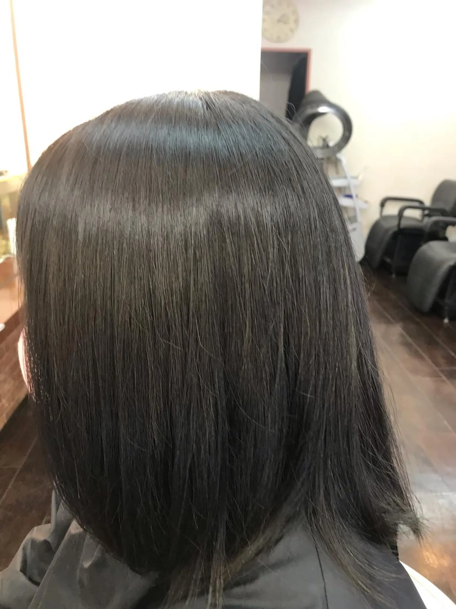 ショート カラー 桧山 真のヘアスタイル