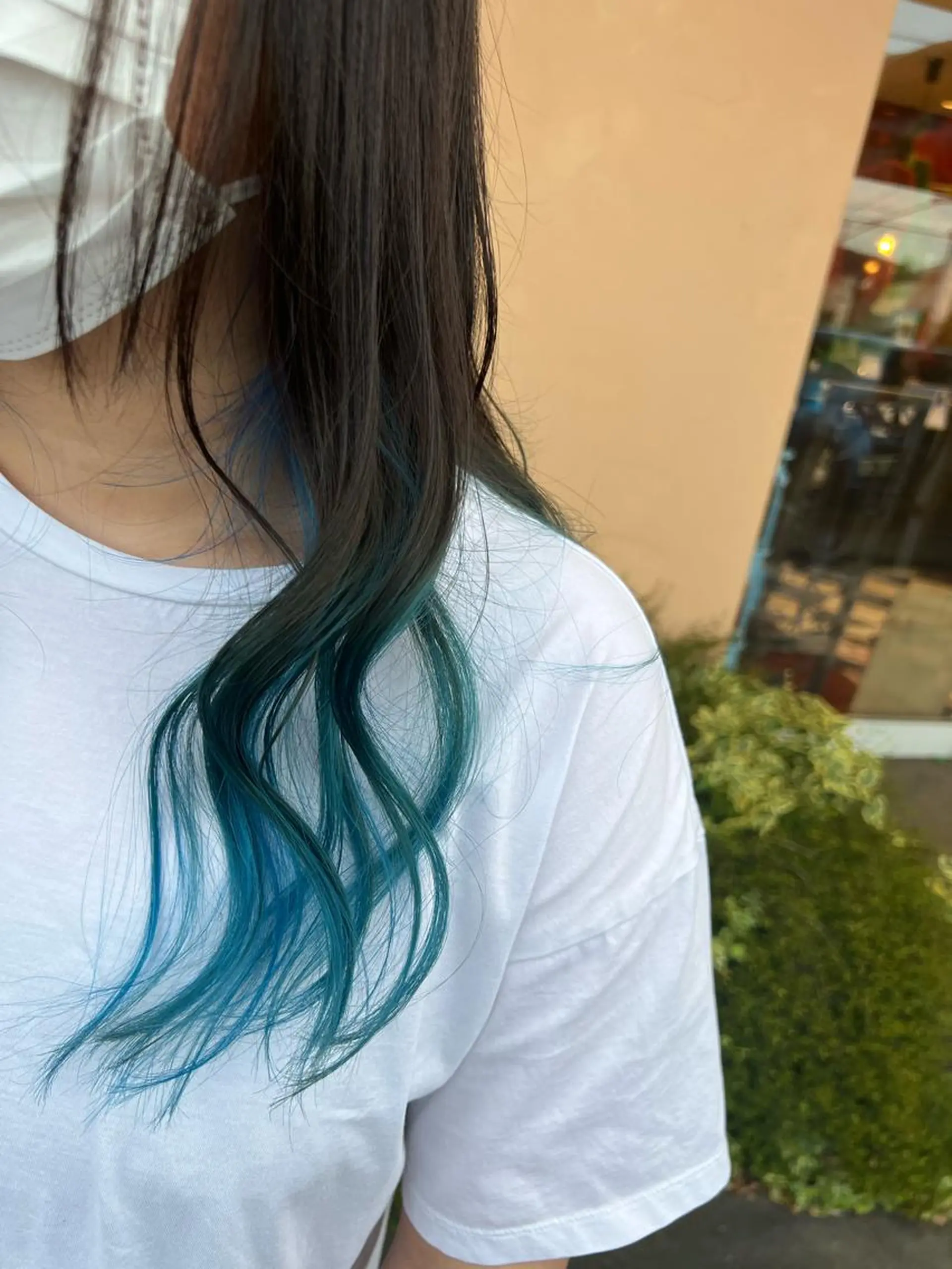 セミロング 下條 真のヘアスタイル