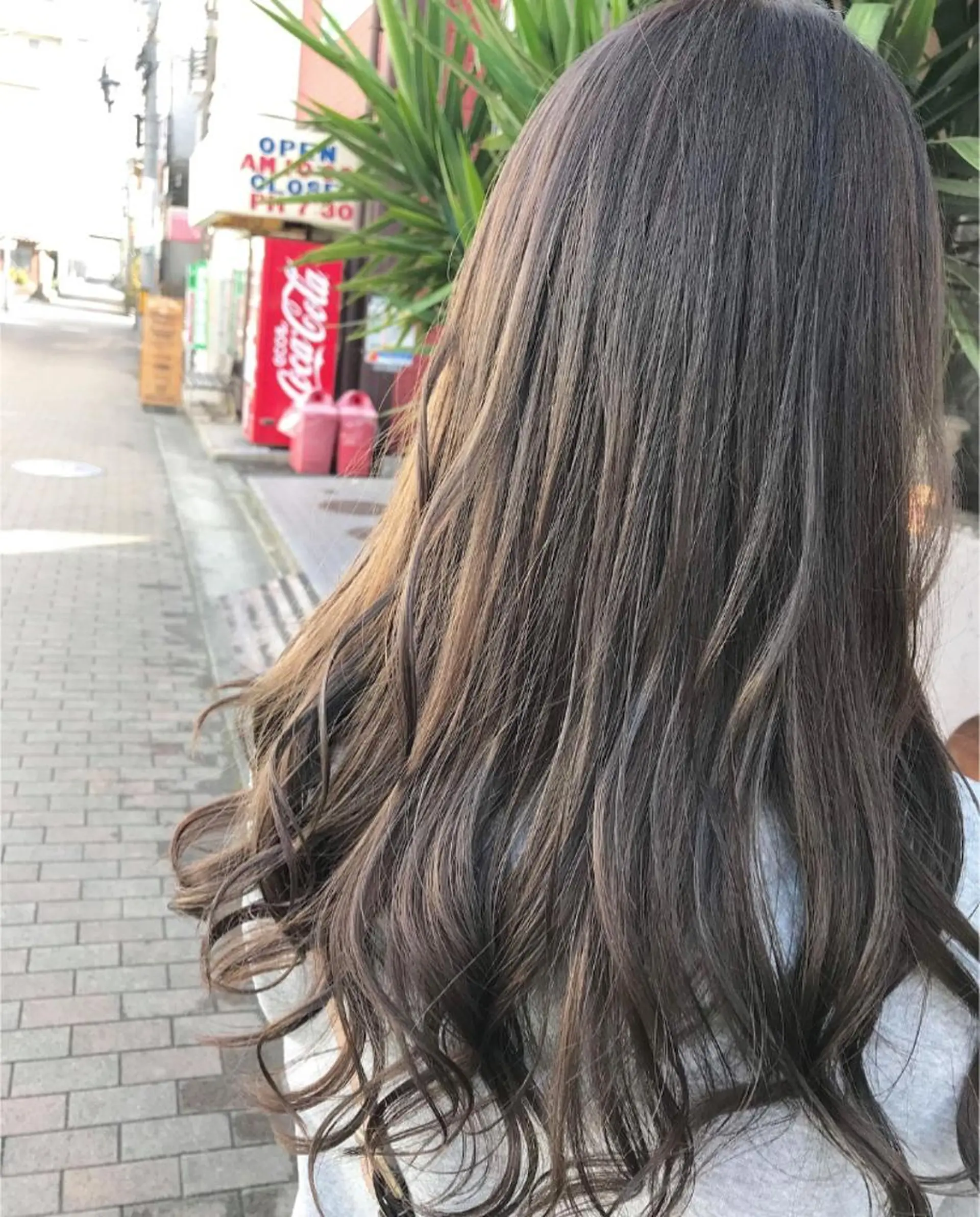 ロング 玉木 育実のヘアスタイル