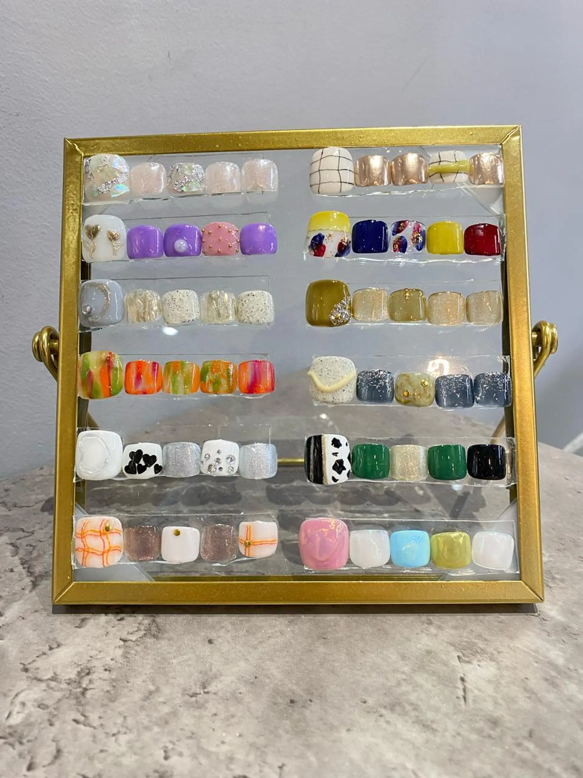 ネイル フットネイル コマツリサ ROCCO eastのヘアスタイル