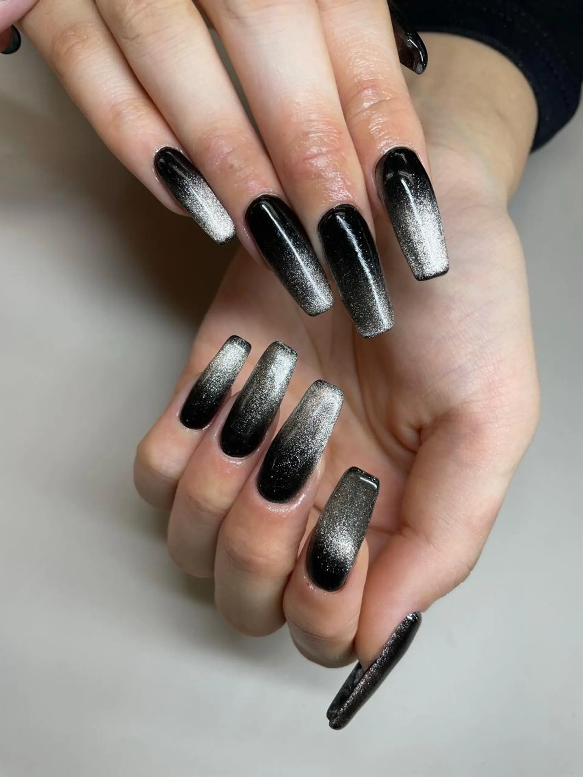 ネイル ロングネイル ハンドネイル Hisaka Mikiのネイルデザイン