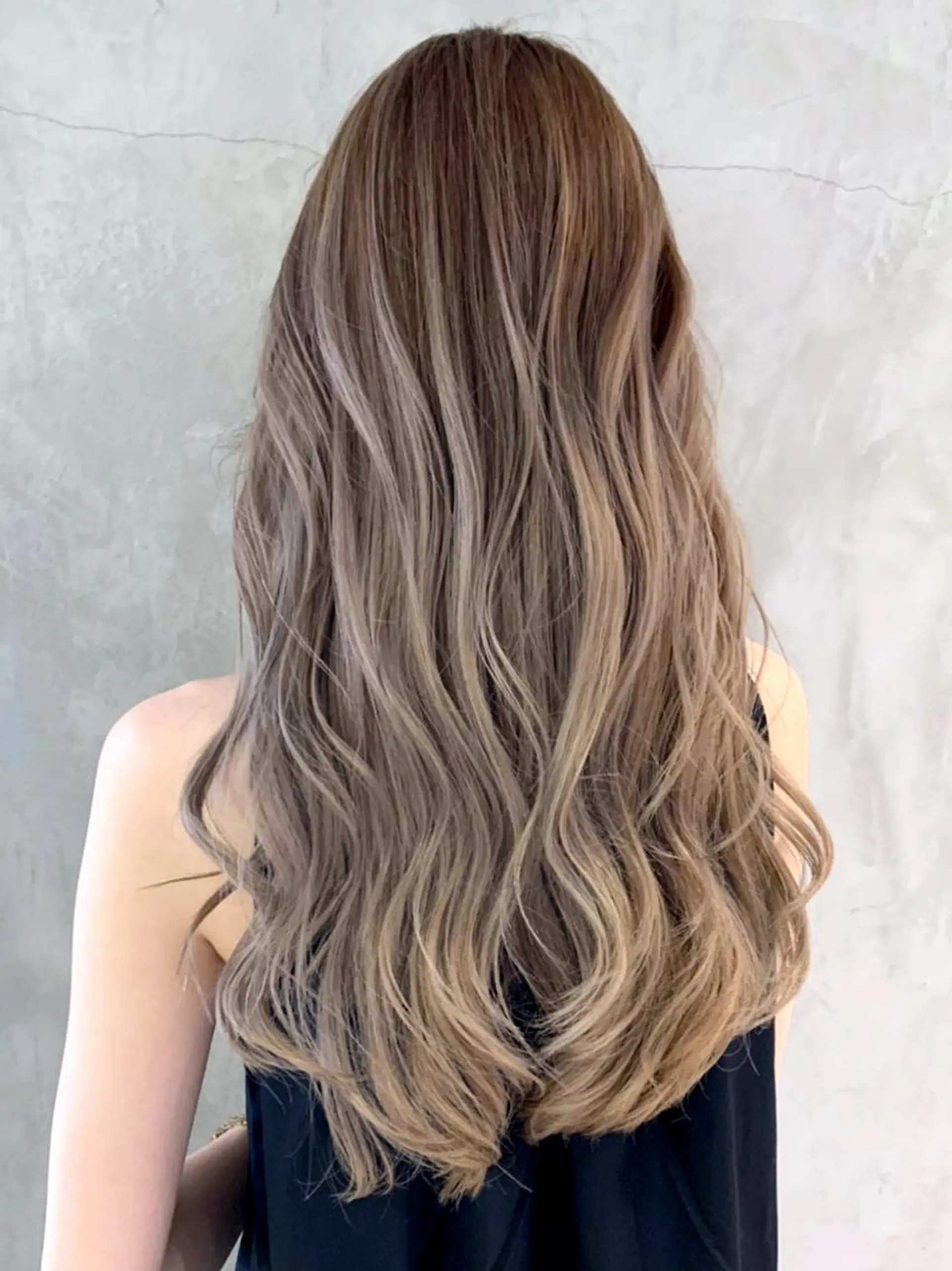 ロング ヘアアレンジ パーマ カラー ベージュカラー ITbyALBUM 浦和店のヘアスタイル