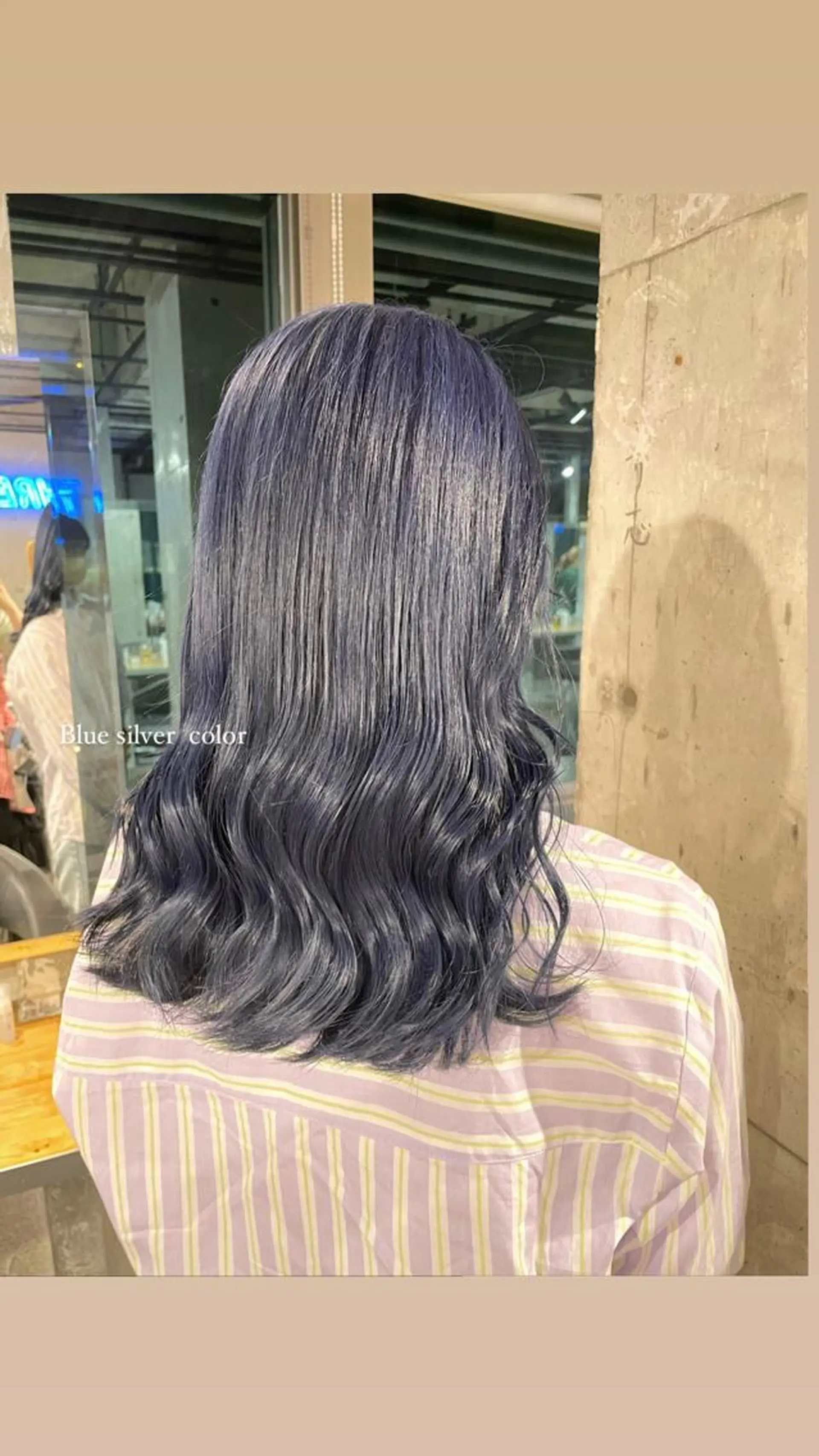 ロング カラー パーマ ヘアアレンジ メンズ キッズ ネイル マツエク・マツパ アイブロウ ヘアカラー トリートメント ヘッドスパ 透明感カラー・レイヤ ー🎀amika🎀のヘアスタイル