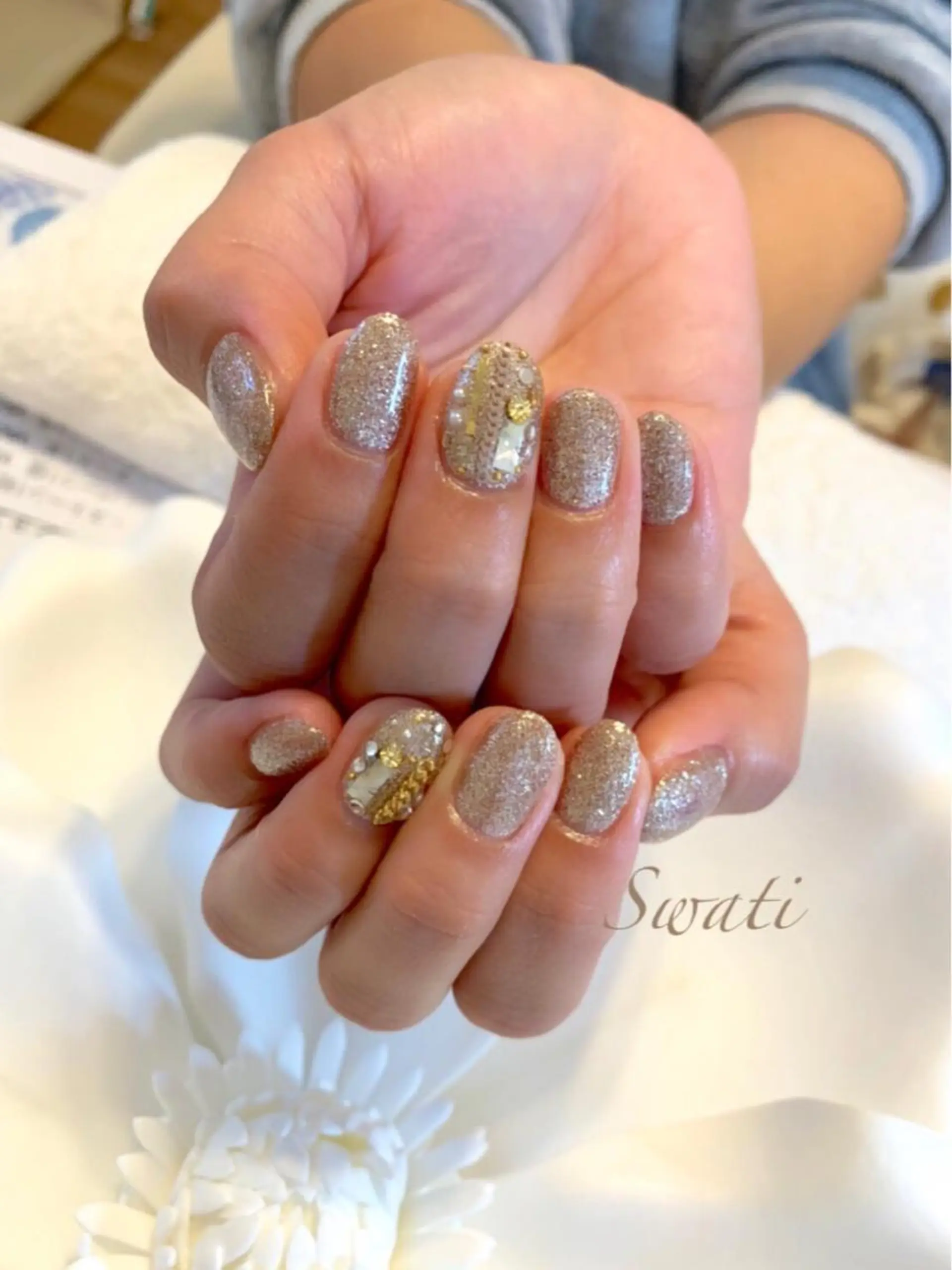 ネイル アートネイル キラキラネイル ラメ(グリッター) オフィスネイル シンプルネイル yuko （ネイリスト）のネイルデザイン