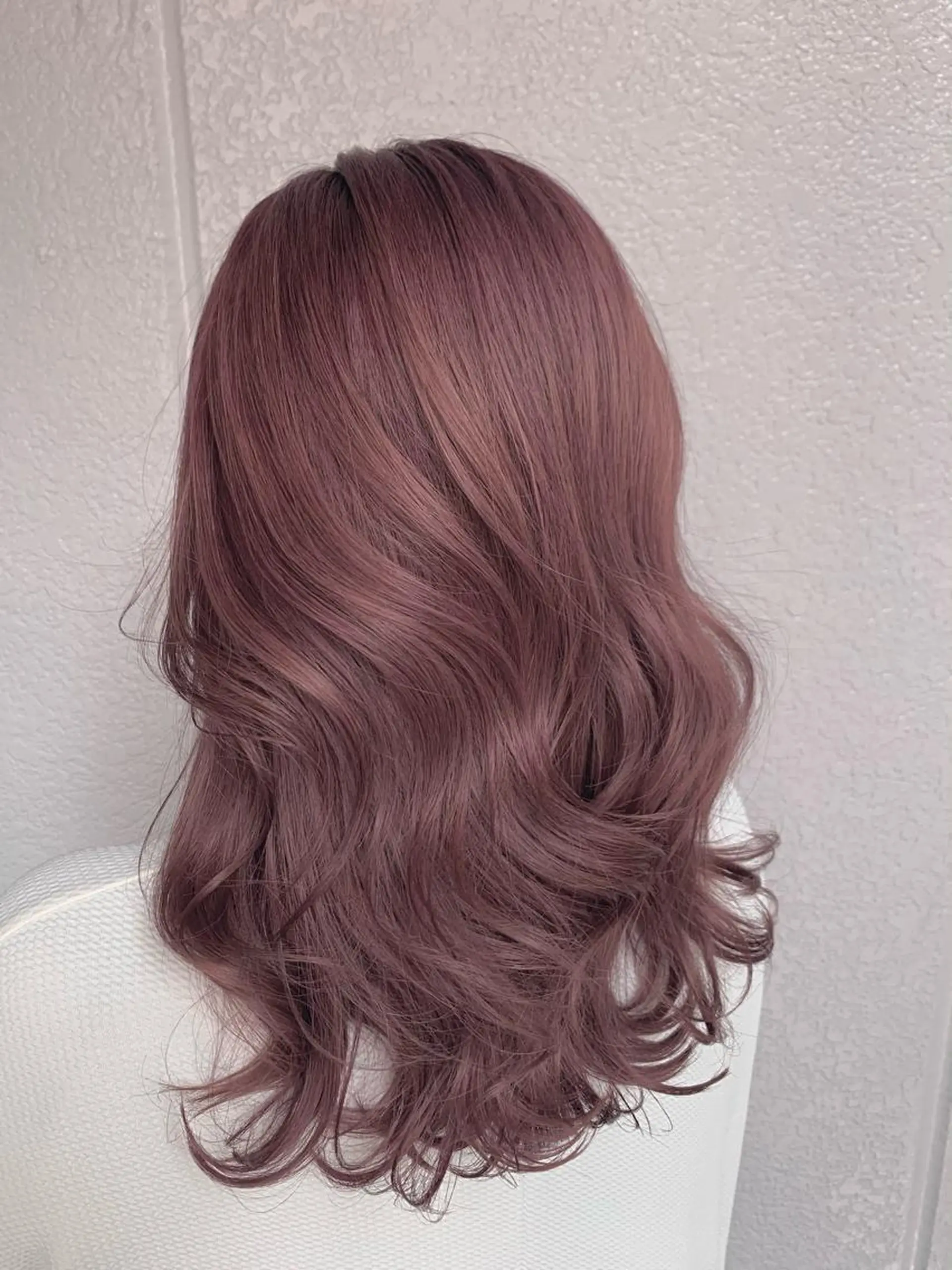 セミロング カラー ブリーチ 💎赤み消しカラー 特化型デザイナー💎のヘアスタイル