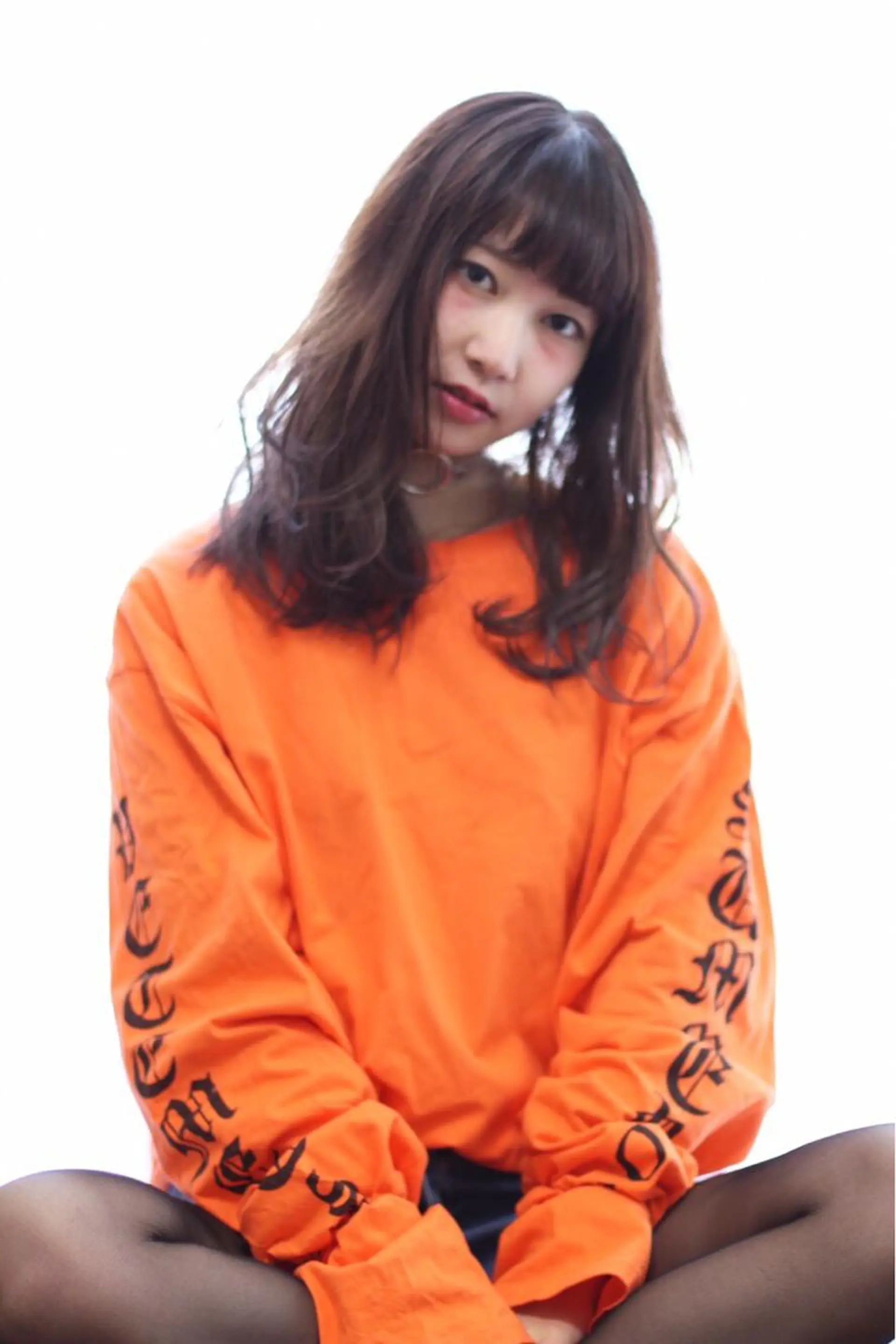 ロング カラー パーマ グラデーションカラー グレージュ 安達 俊亮のヘアスタイル