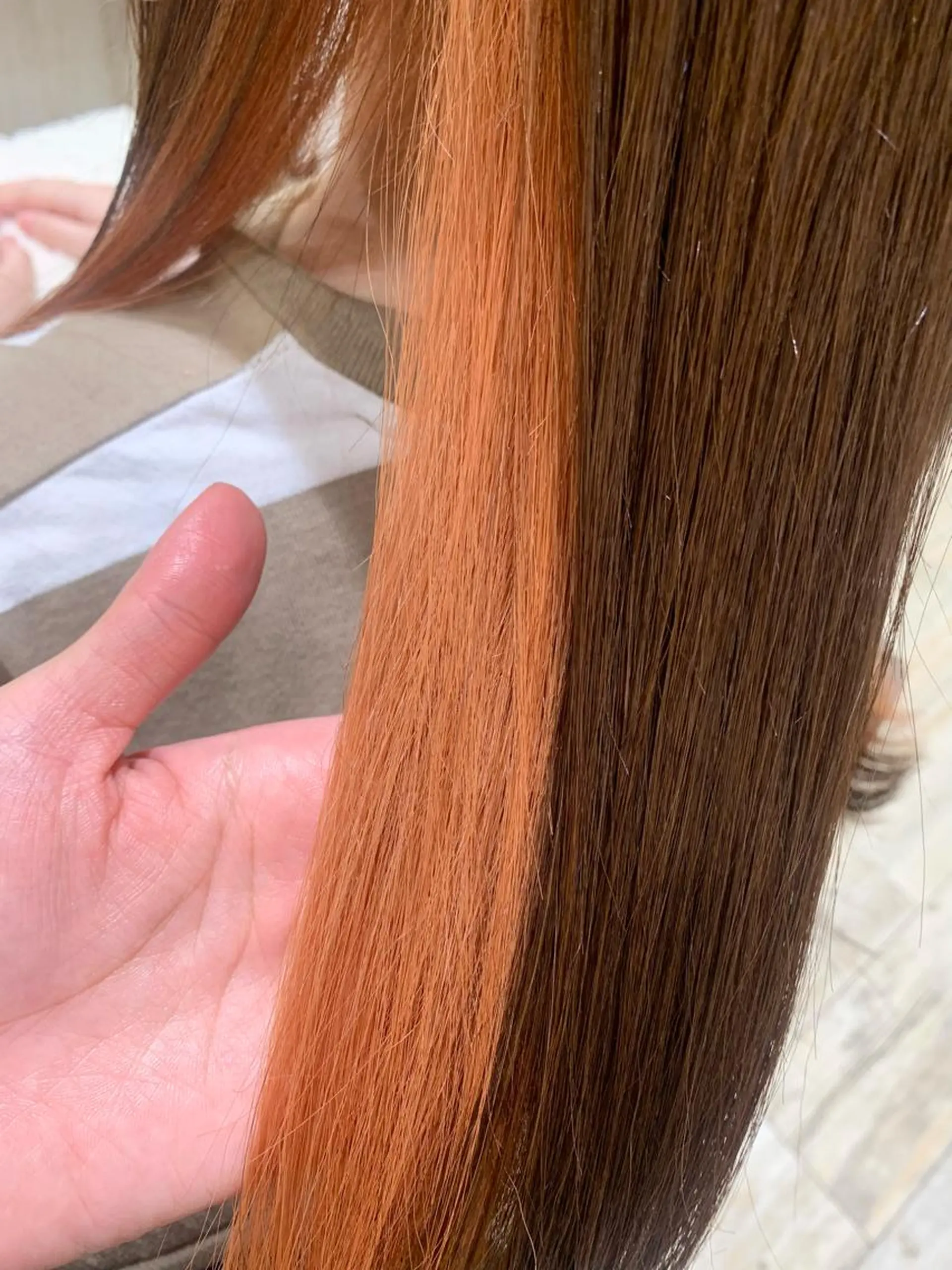 カラー おのだ あやなのヘアスタイル