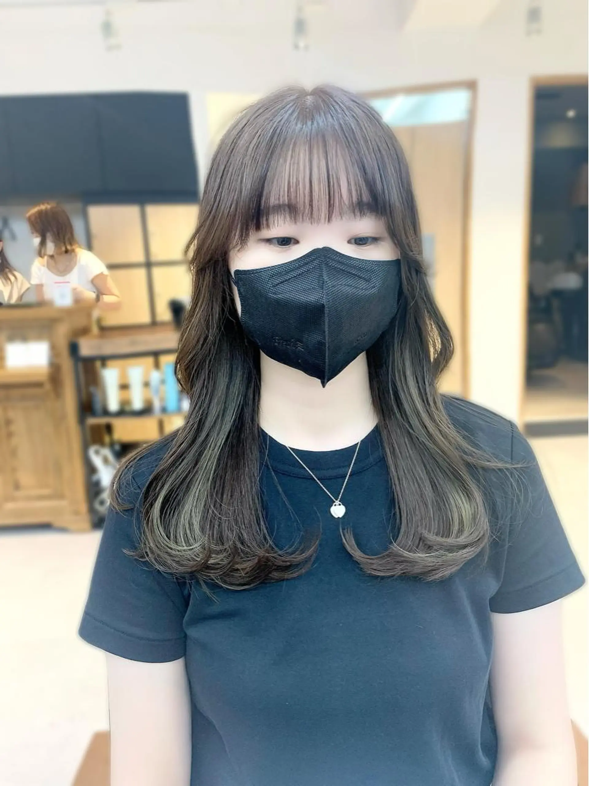 セミロング カラー パーマ ヘアアレンジ メンズ キッズ ネイル マツエク・マツパ アイブロウ カット ヘアカラー レイヤーカット 🌿透け感カラーのヘアスタイル