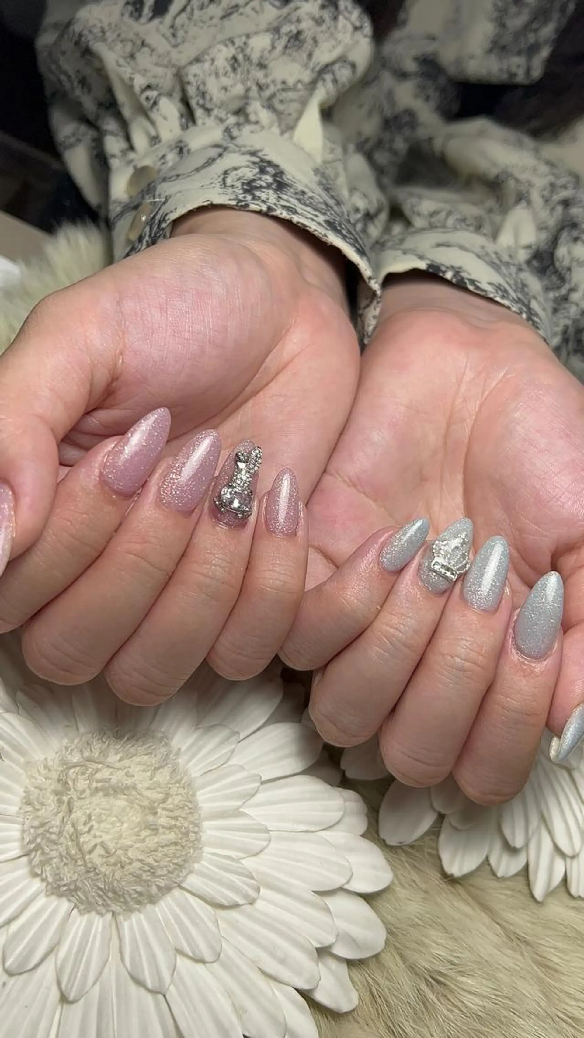 ネイル Yakko pas á pasのネイルデザイン