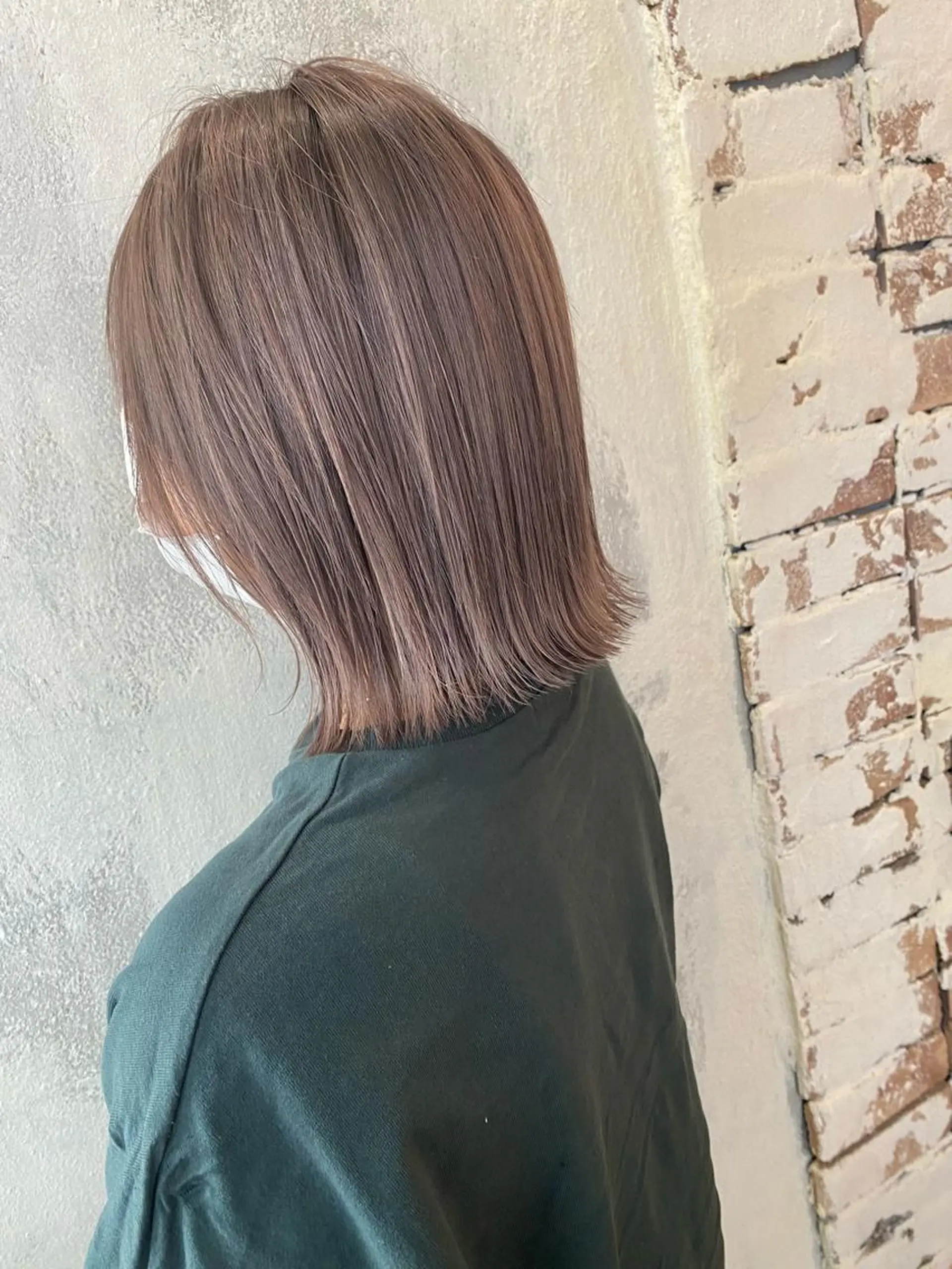 ミディアム 切りっぱなしボブ ボブ ヤスノ リョウのヘアスタイル