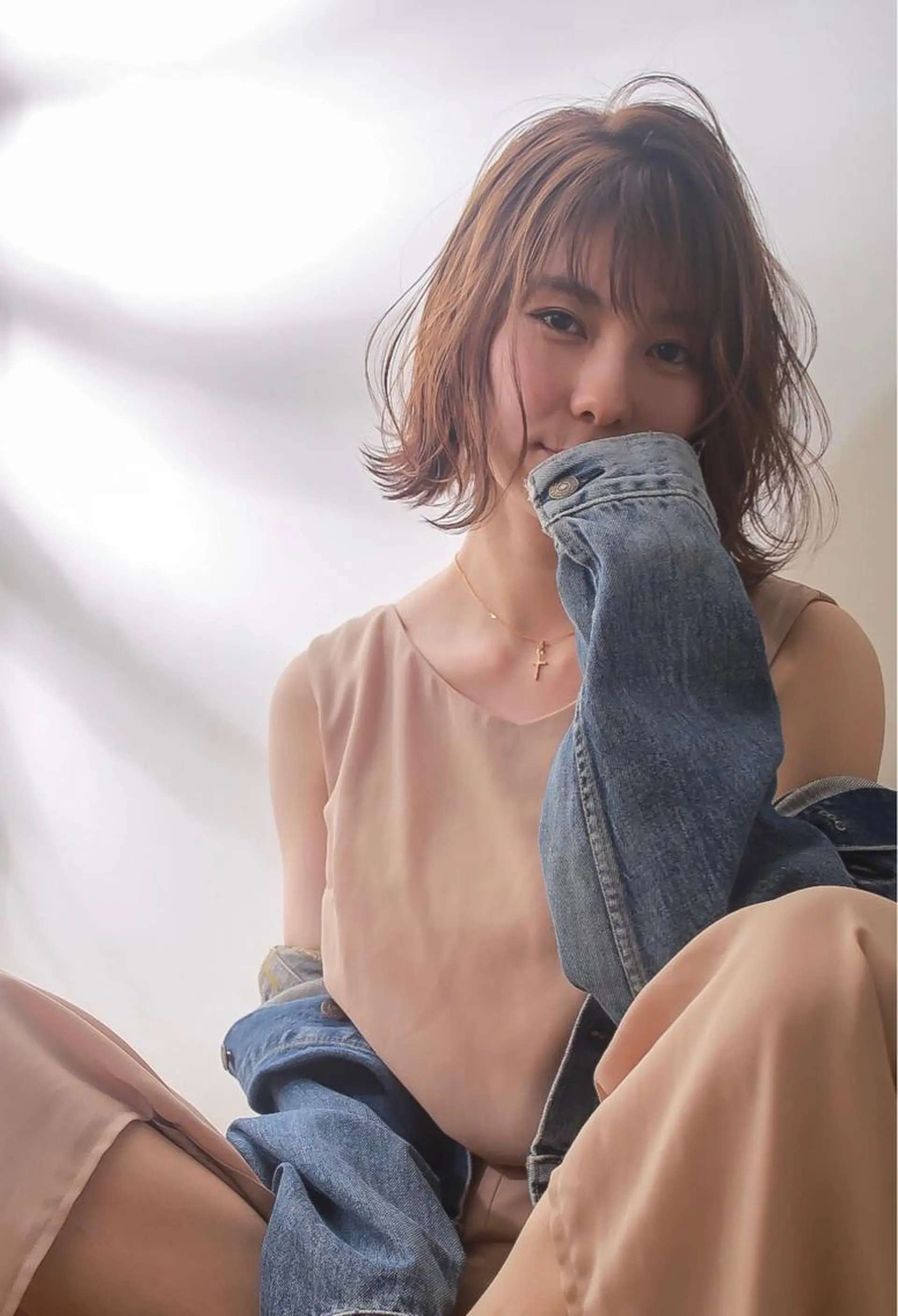 ミディアム 伊藤 裕貴のヘアスタイル