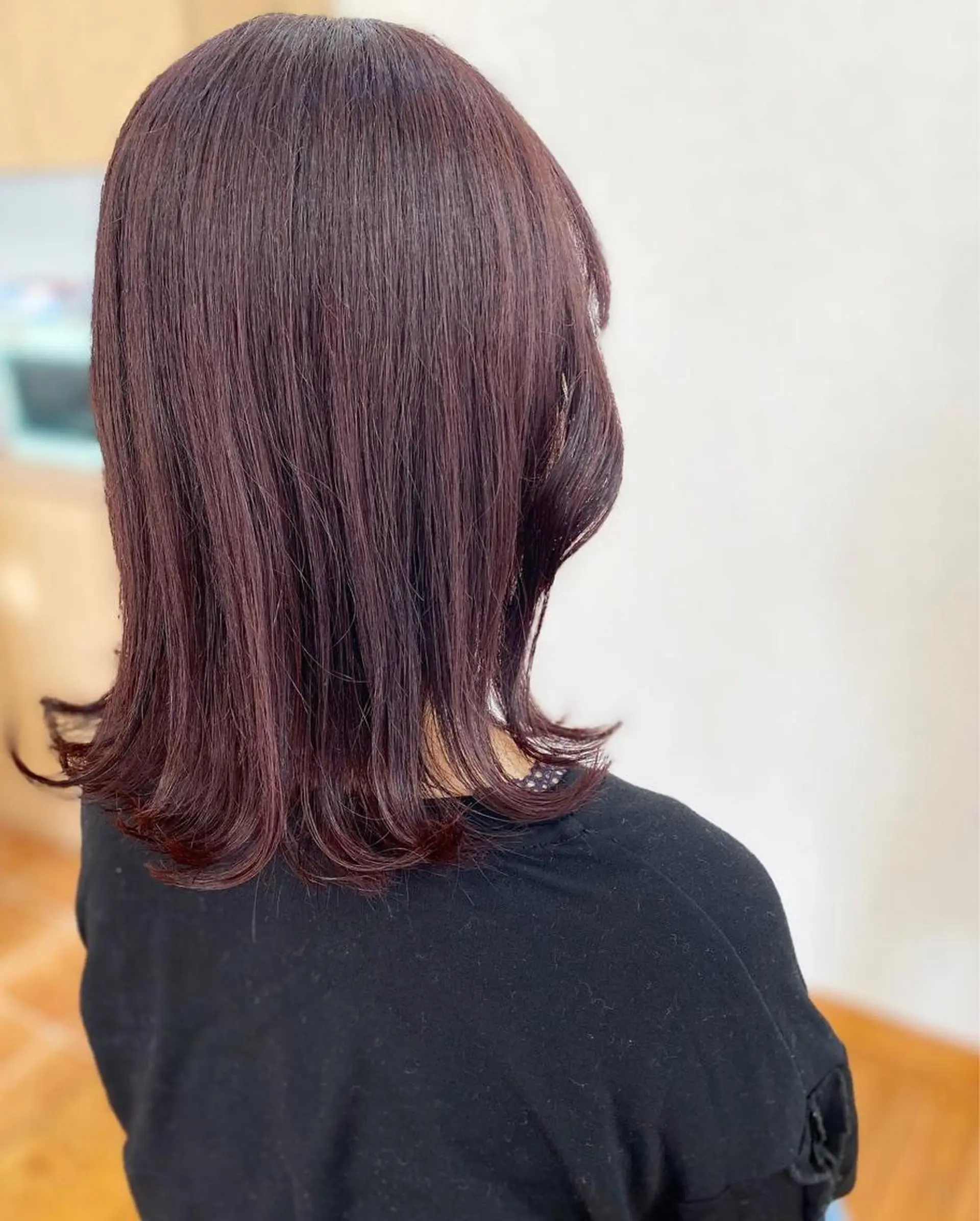 ミディアム カラー ラベンダーカラー 荒木 ひろかのヘアスタイル