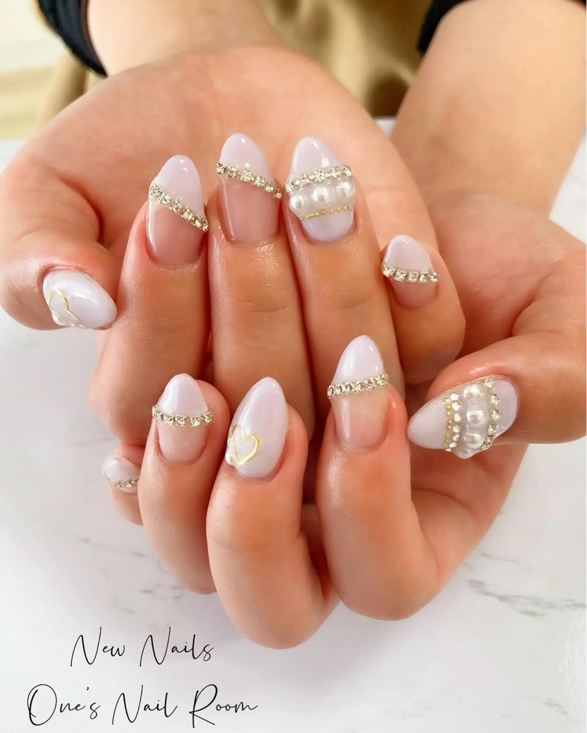 ネイル ハンドネイル One's Nail Roomのネイルデザイン