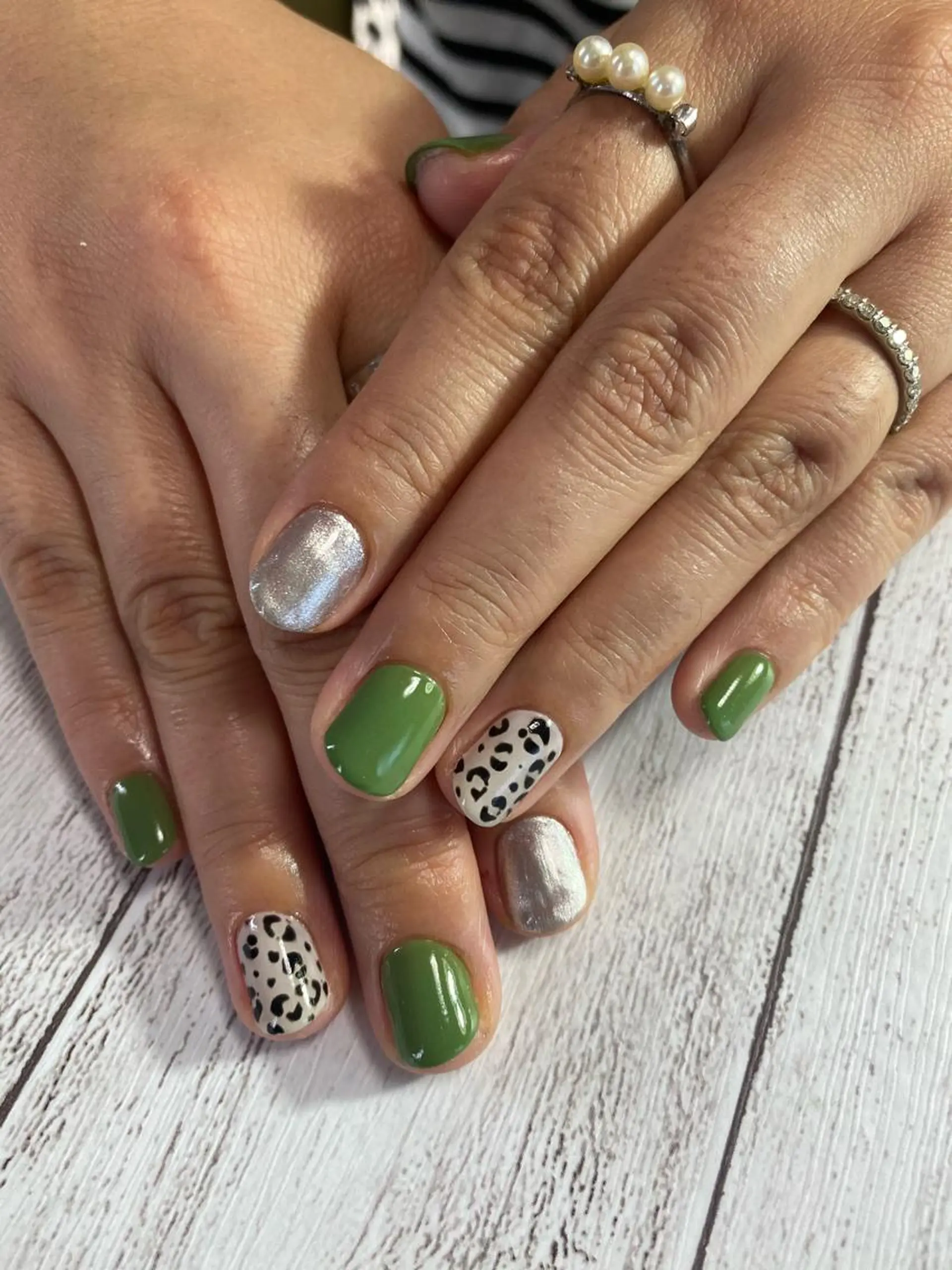 ネイル ハンドネイル NAIL Nutsのネイルデザイン