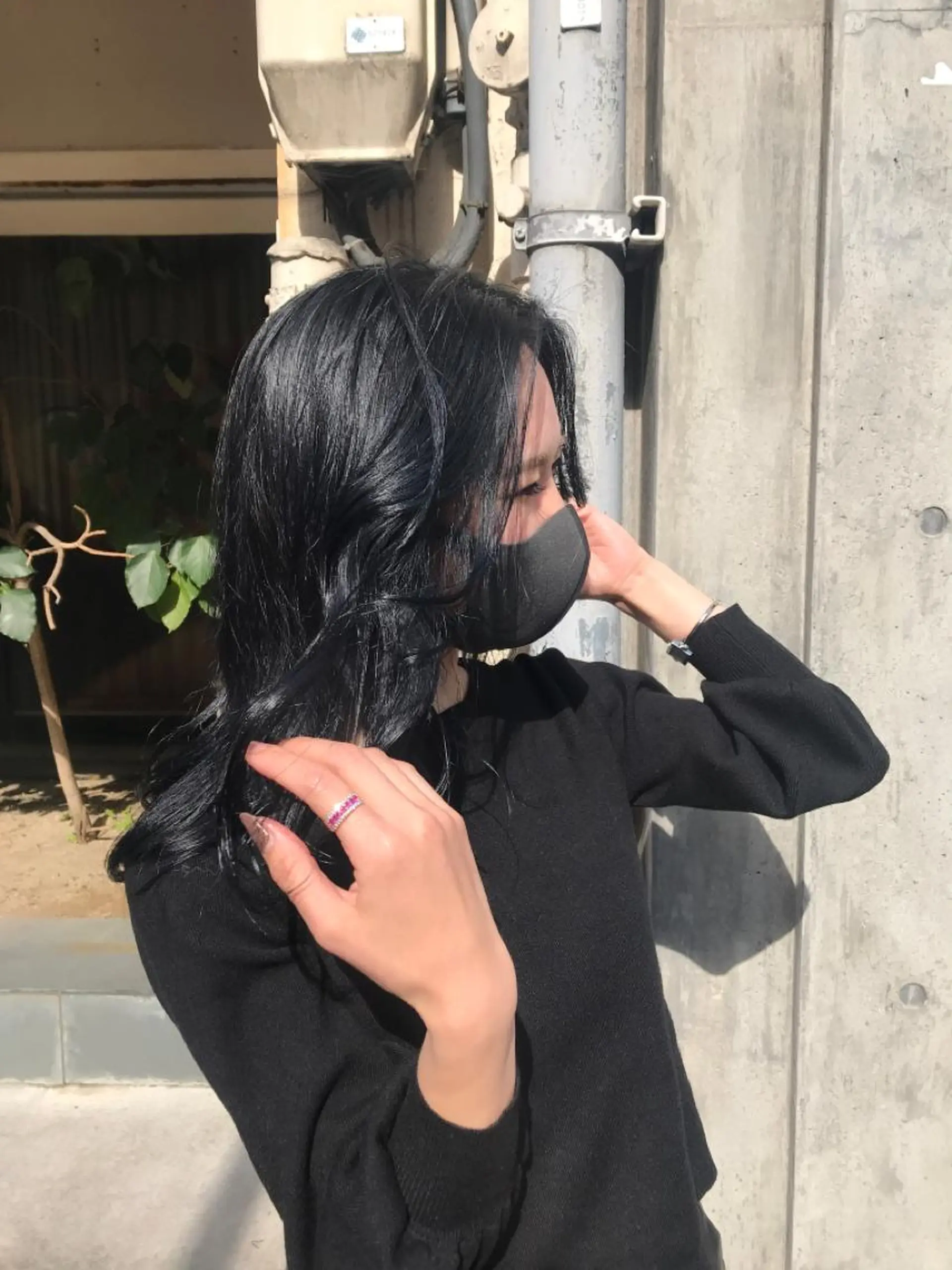 ロング カラー 黒髪 ブルーカラー ブルーブラック Rondo岐阜公式/ 岐阜No.1髪質改善のヘアスタイル