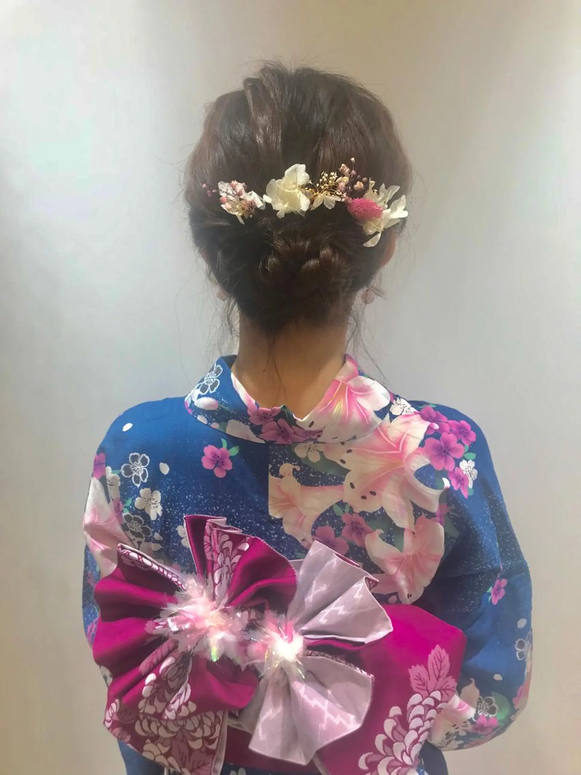 ミディアム ヘアアレンジ 🐺ウルフ/レイヤー 似合わせ‎🤍沙羅のヘアスタイル