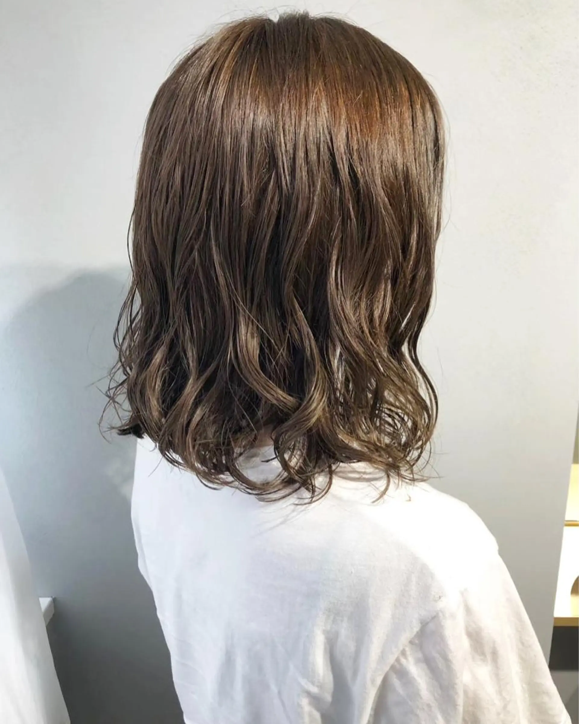 ミディアム パーマ ボブパーマコテ巻き風 パーマNo1深江秀平のヘアスタイル