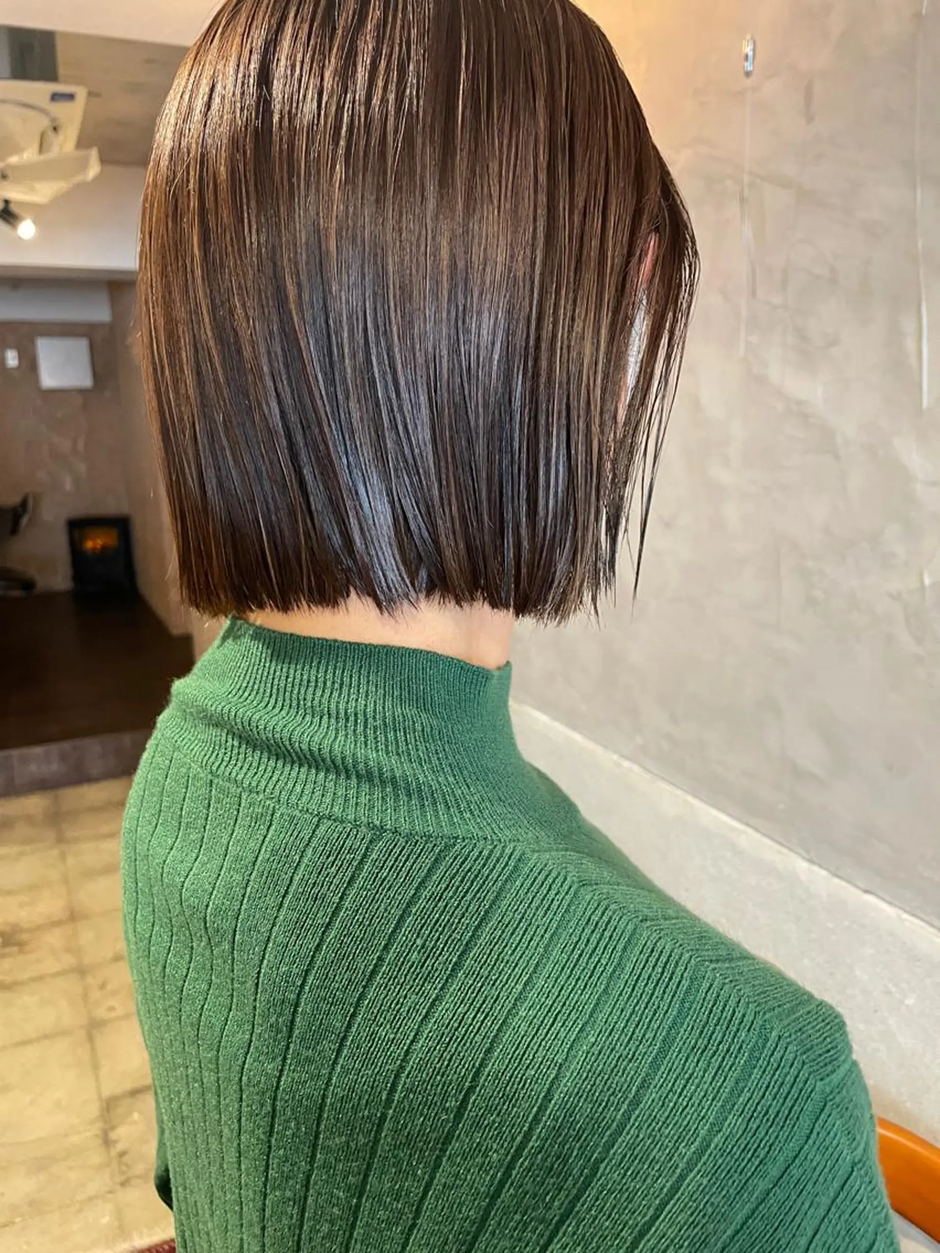 ミディアム ボブ カット ヘアカラー トリートメント さの あやねのヘアスタイル