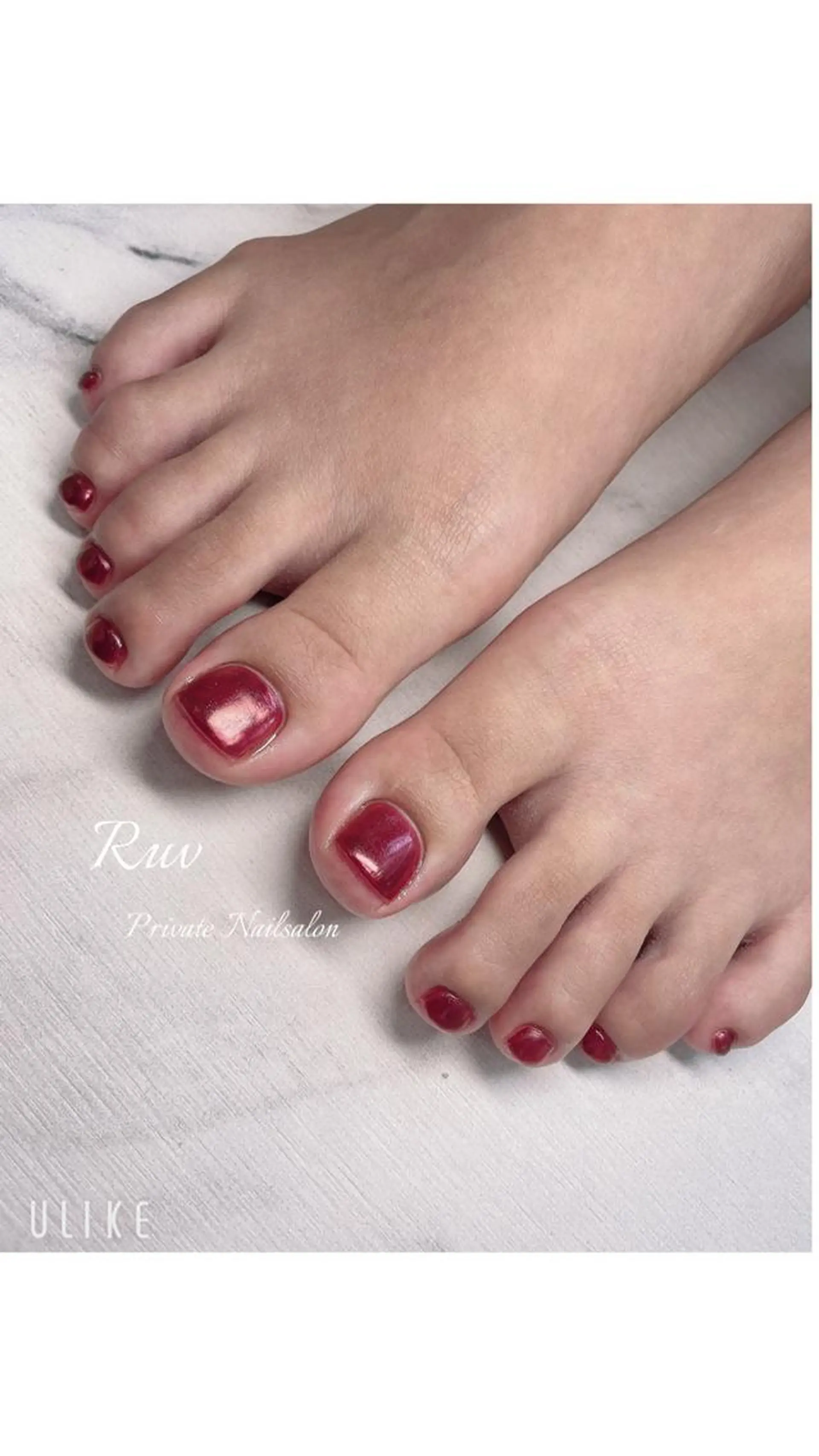 ネイル オーロラネイル ミラーネイル フットネイル プライベート ネイルサロン　ルヴのネイルデザイン