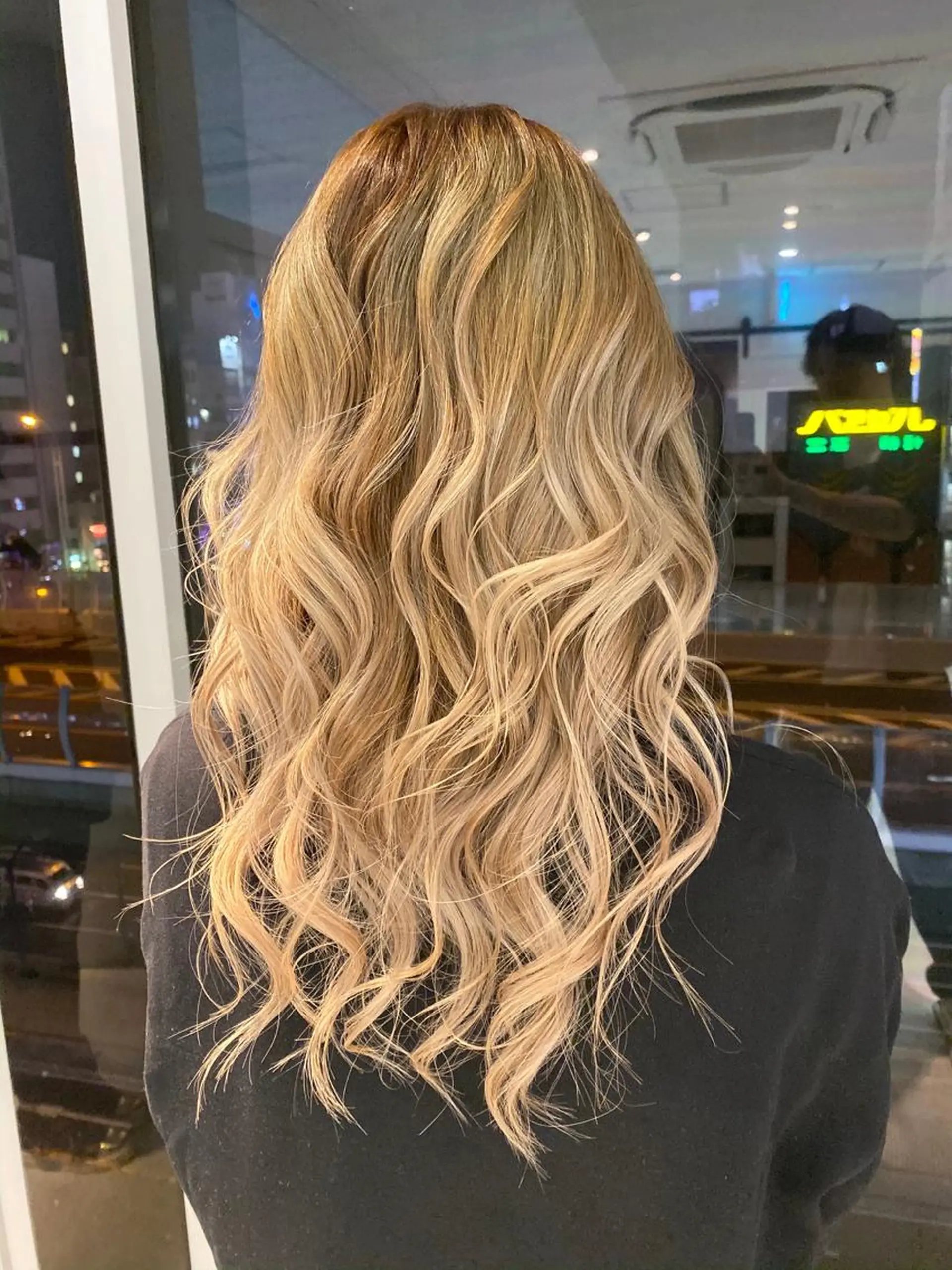 ロング カラー welring hair salonのヘアスタイル