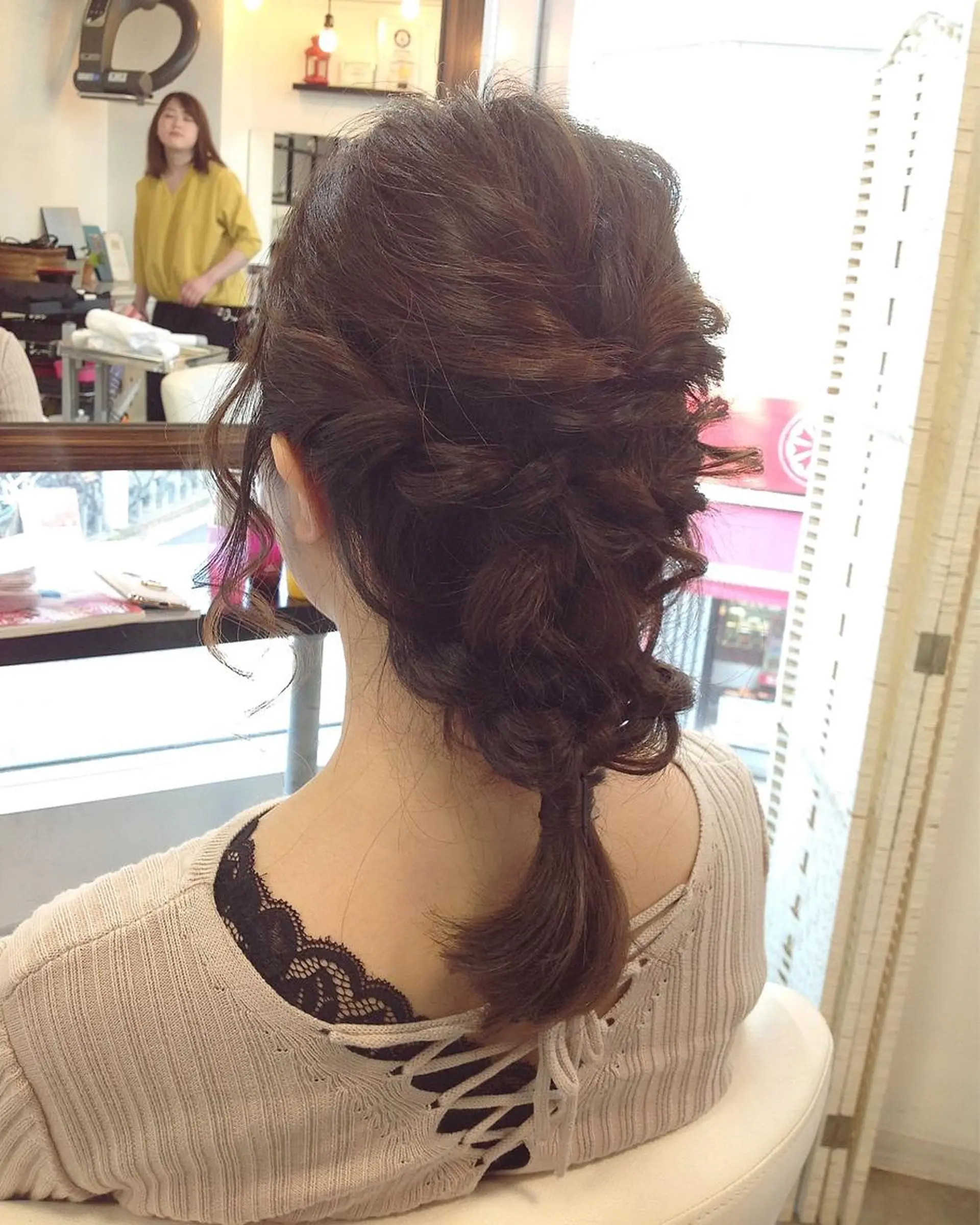 セミロング カラー パーマ ヘアアレンジ 榎園 由美のヘアスタイル