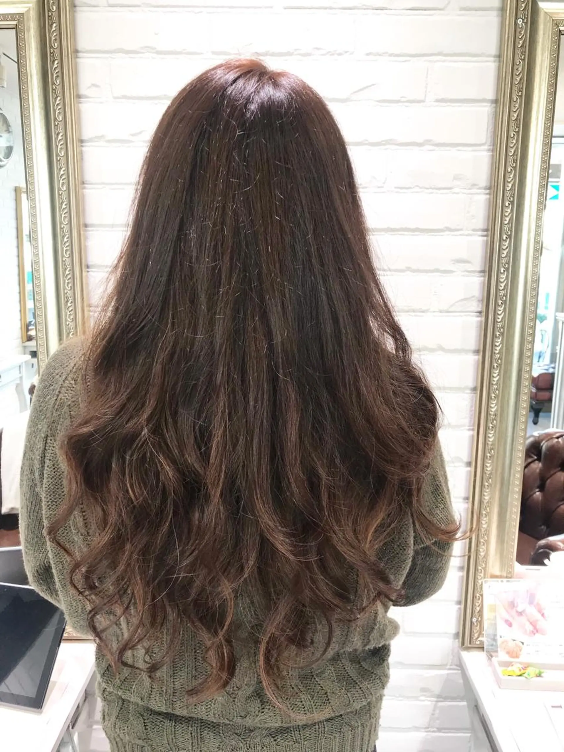 ロング パーマ ロング Renatus店長 金子裕美のヘアスタイル