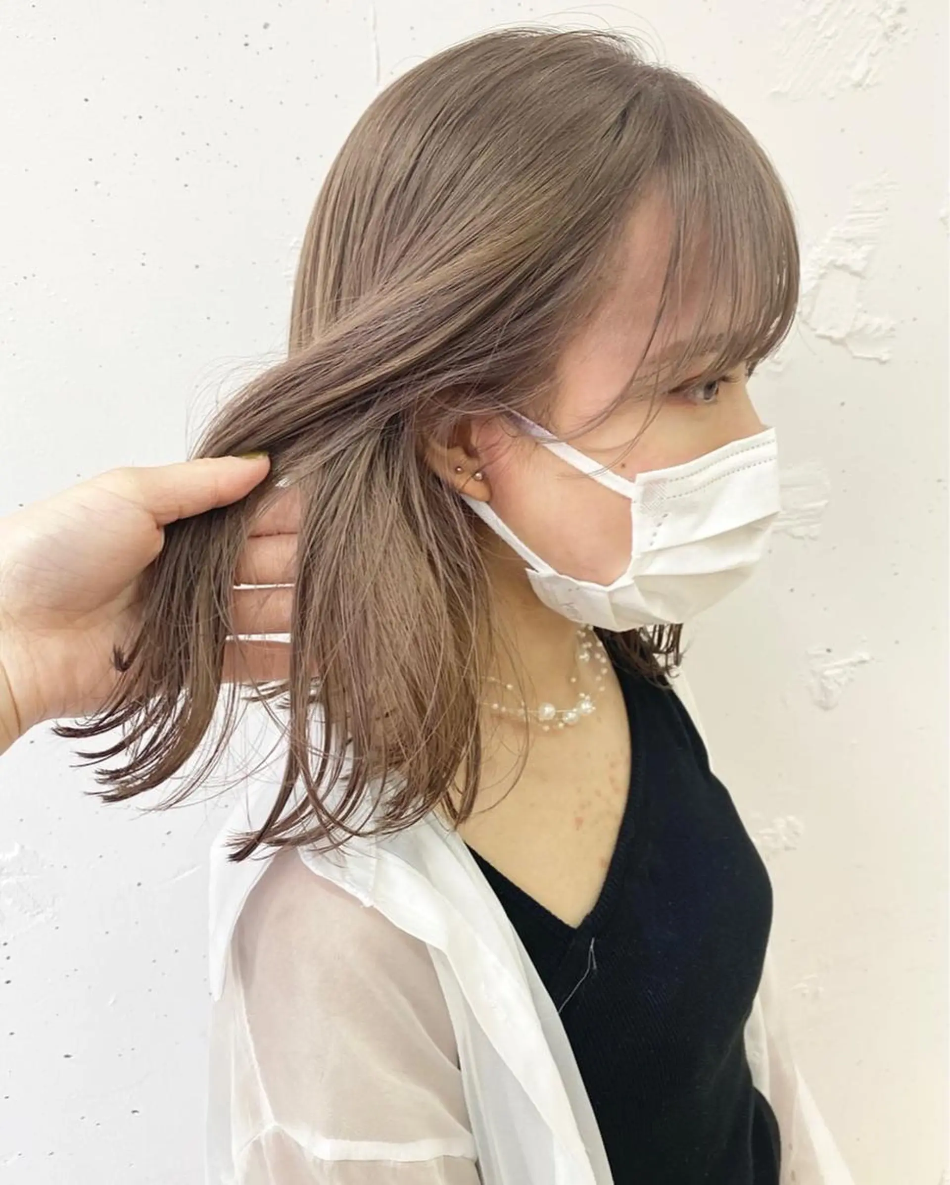 セミロング カット ヘアカラー トリートメント 顔周りの垢抜けヘア 立山あいりのヘアスタイル