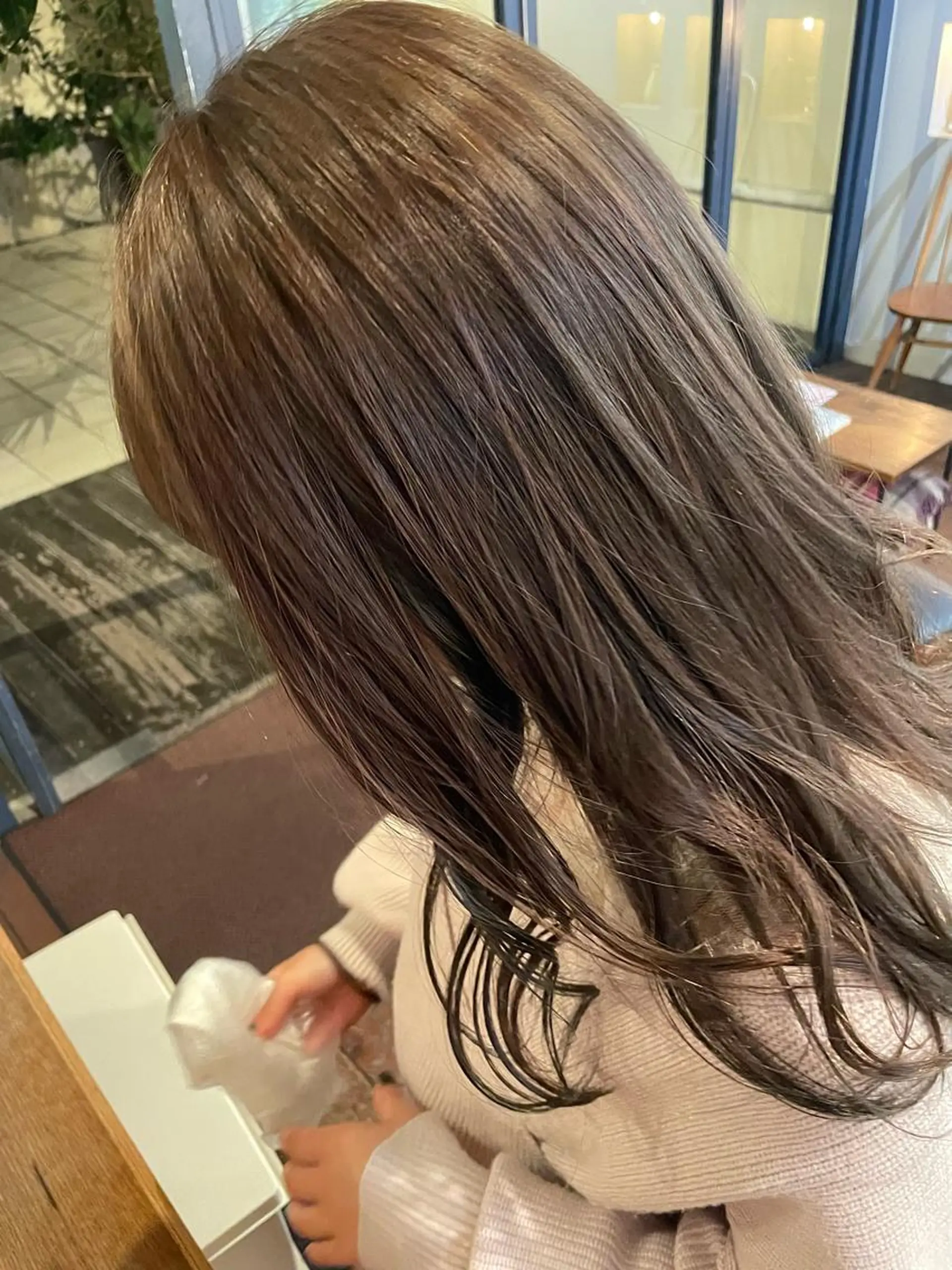 セミロング カラー ヘアアレンジ ヘアカラー トリートメント 抜け感ボブ×パーマ ｜kazaneのヘアスタイル