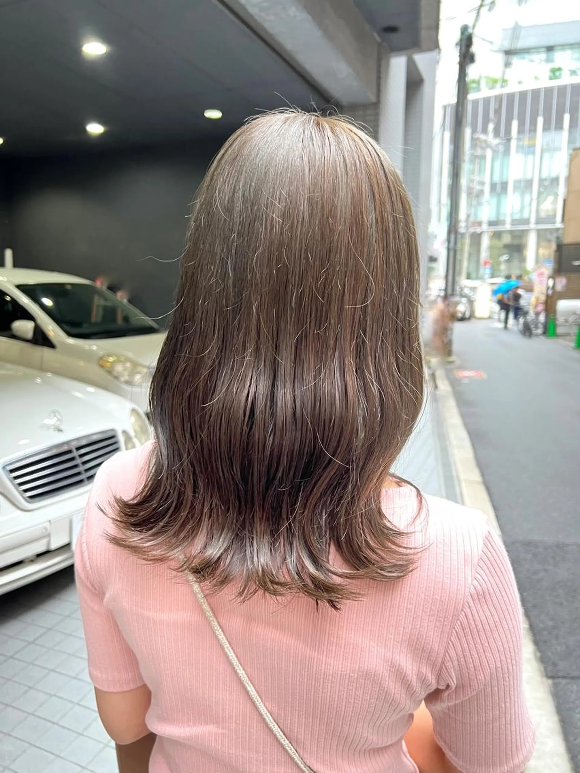 カラー ベージュカラー カット ヘアカラー トリートメント THINK SHOP sakiのヘアスタイル