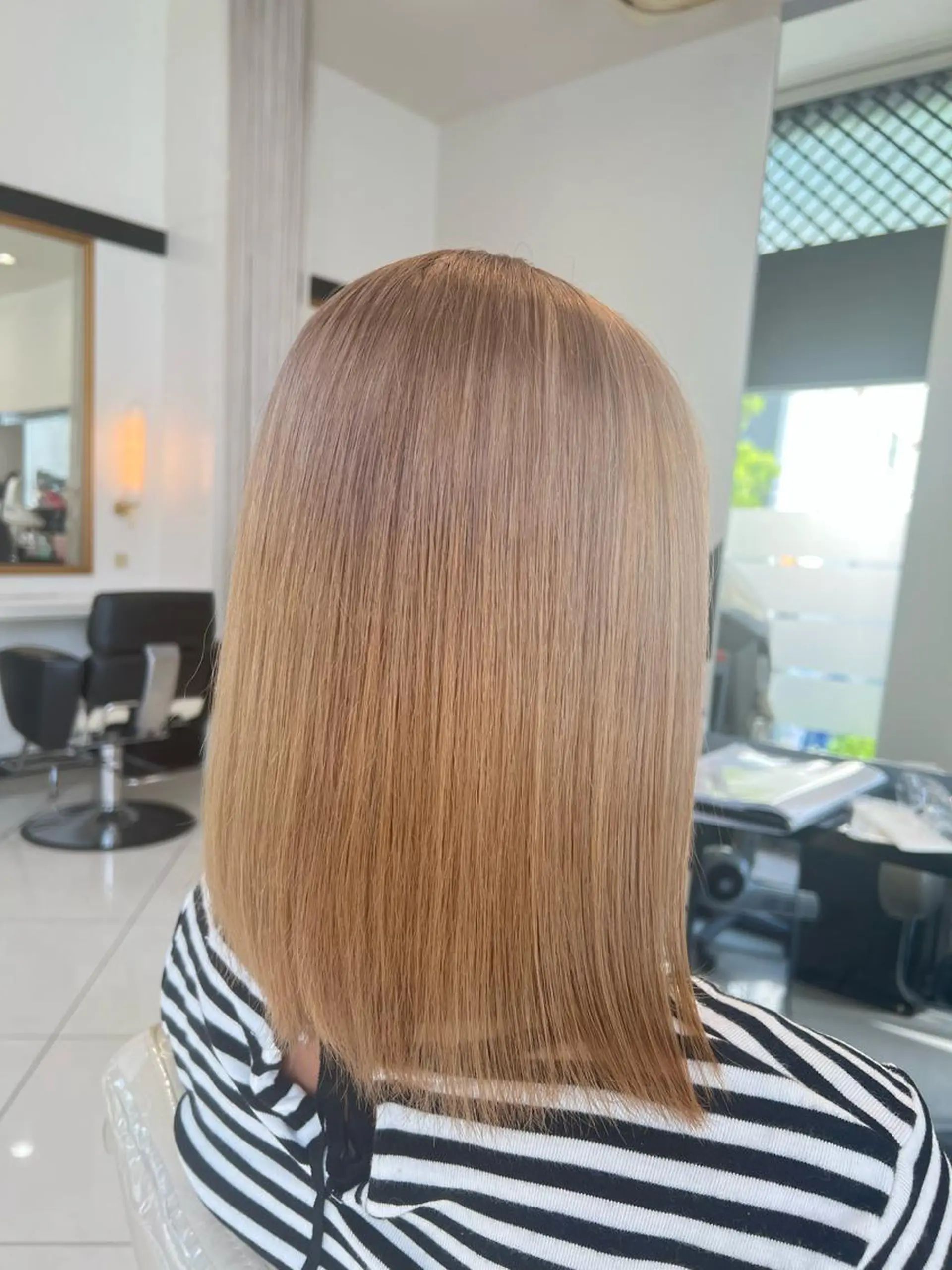 ミディアム カラー グラデーションカラー ハイトーンカラー ヘアカラー 【似合わせカラー】 西口嶺河のヘアスタイル