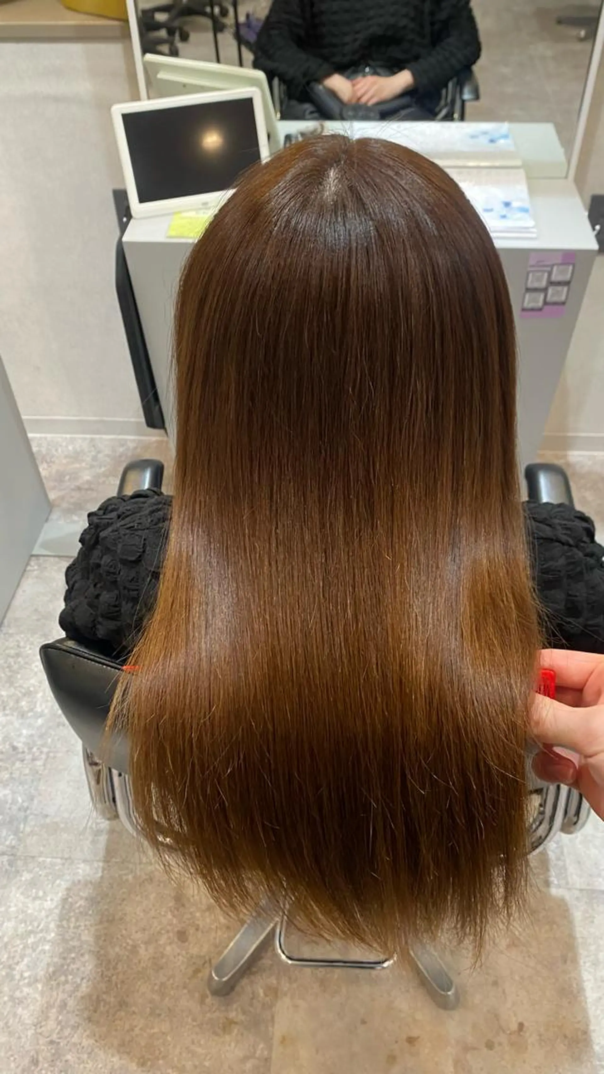ロング マスイ カイセイのヘアスタイル