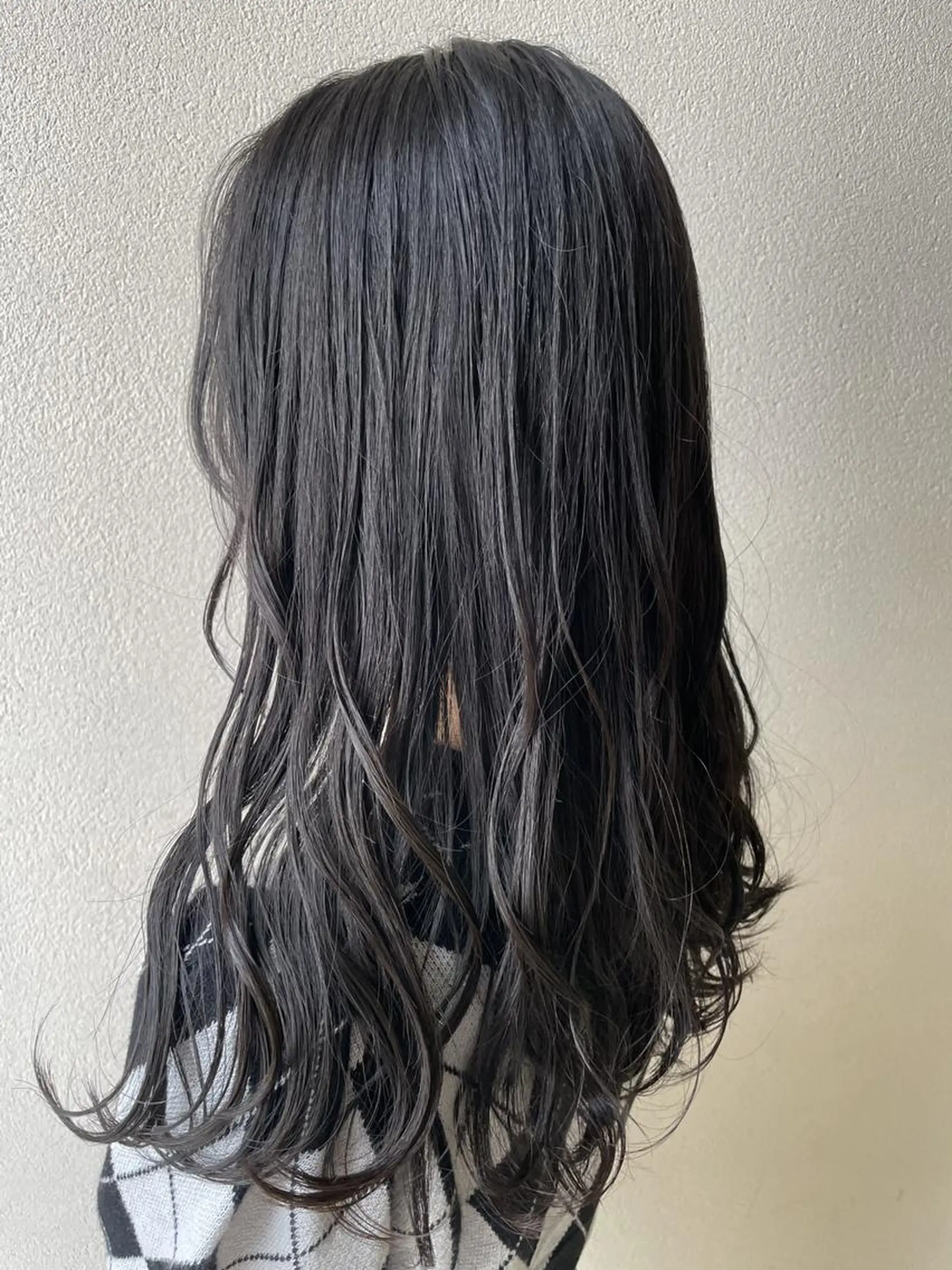 カラー ロング ネイビーカラー Owl hairのヘアスタイル