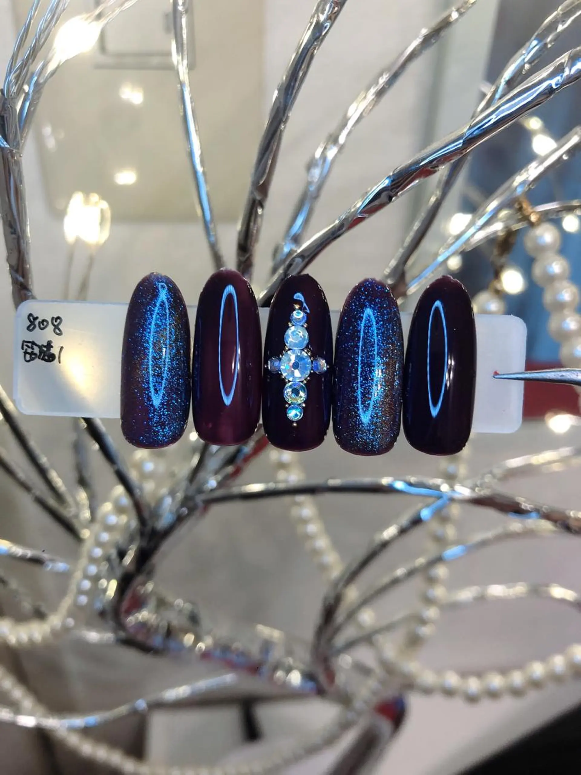 セミロング ネイル ワンカラーネイル 長さ出し専門 nynaのネイルデザイン