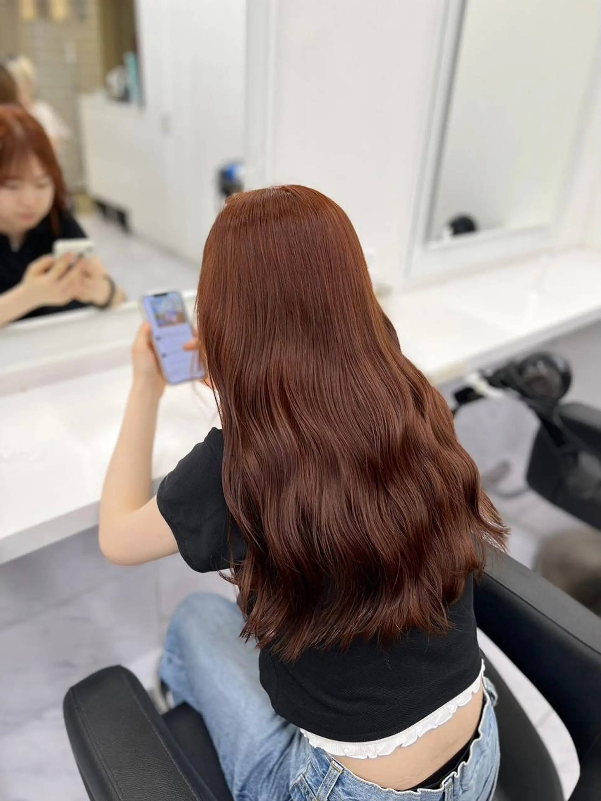 カラー トレンド暖色ヘア🍒 miu🍒のヘアスタイル