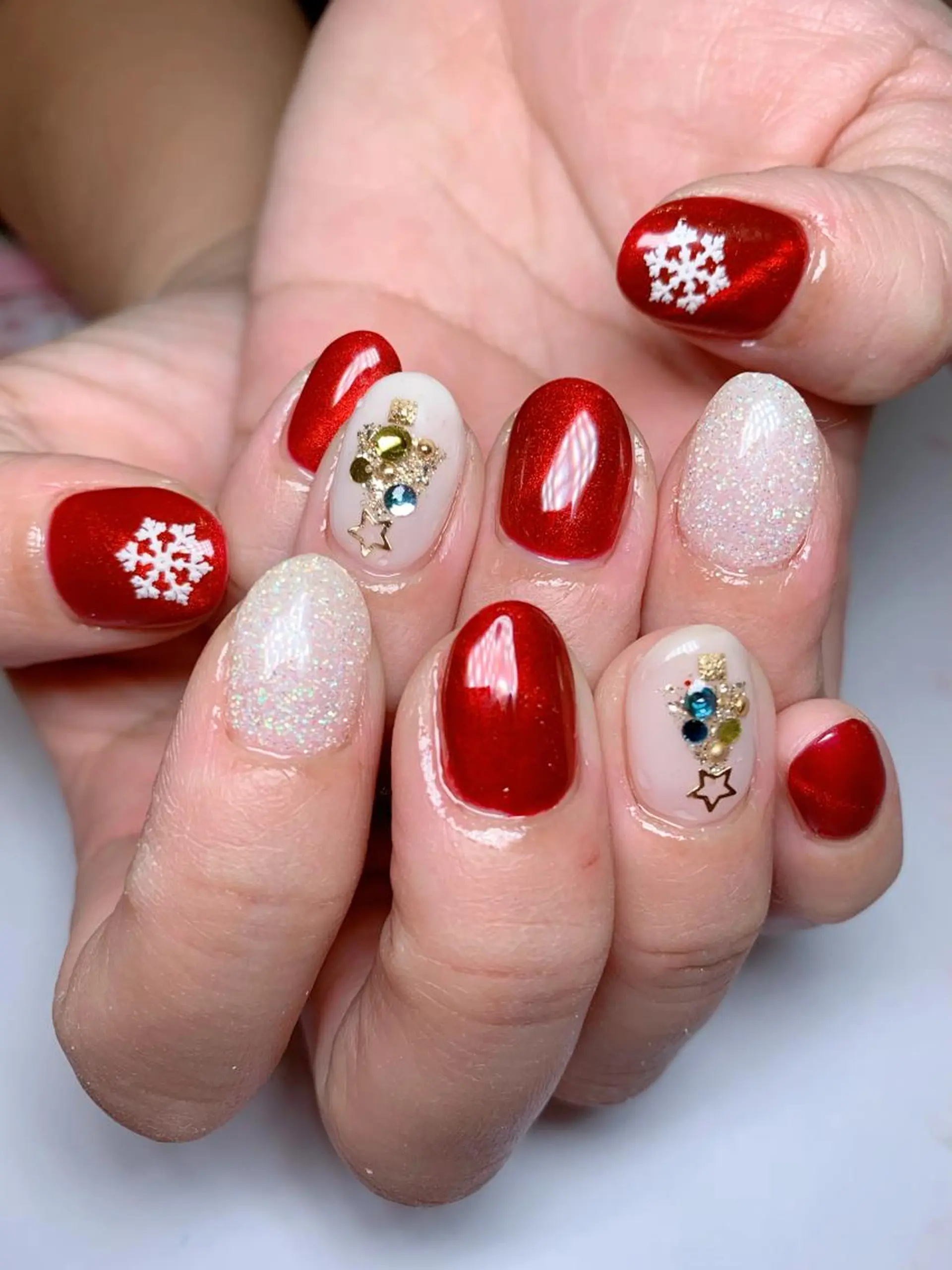 ネイル miu miuのネイルデザイン