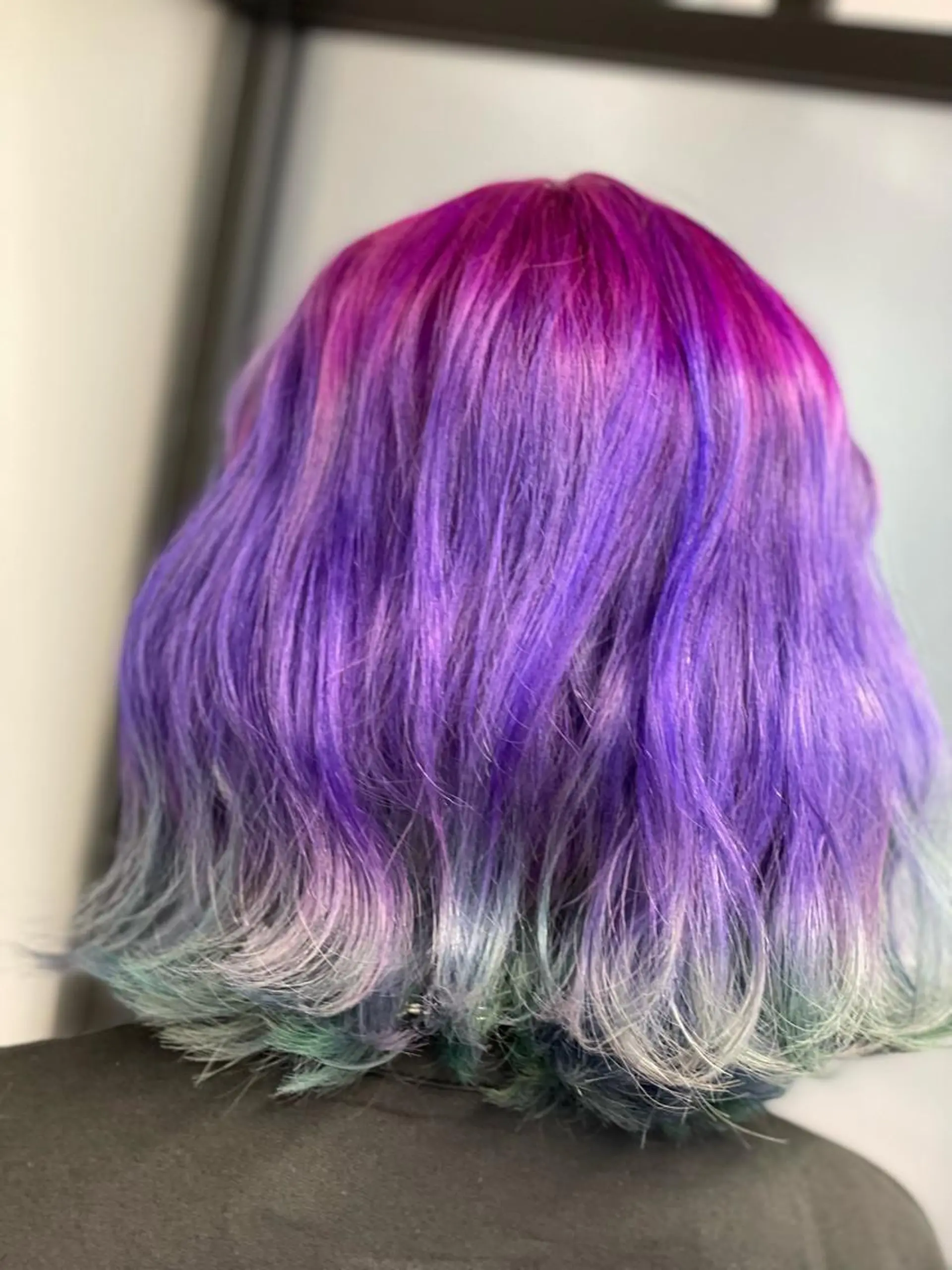 ショート カラー ヘアアレンジ ショートボブ ブリーチ ケアブリーチ ダブルカラー グラデーションカラー ヘアカラー トリートメント 髪質改善×ハイトーン 中田啄也のヘアスタイル