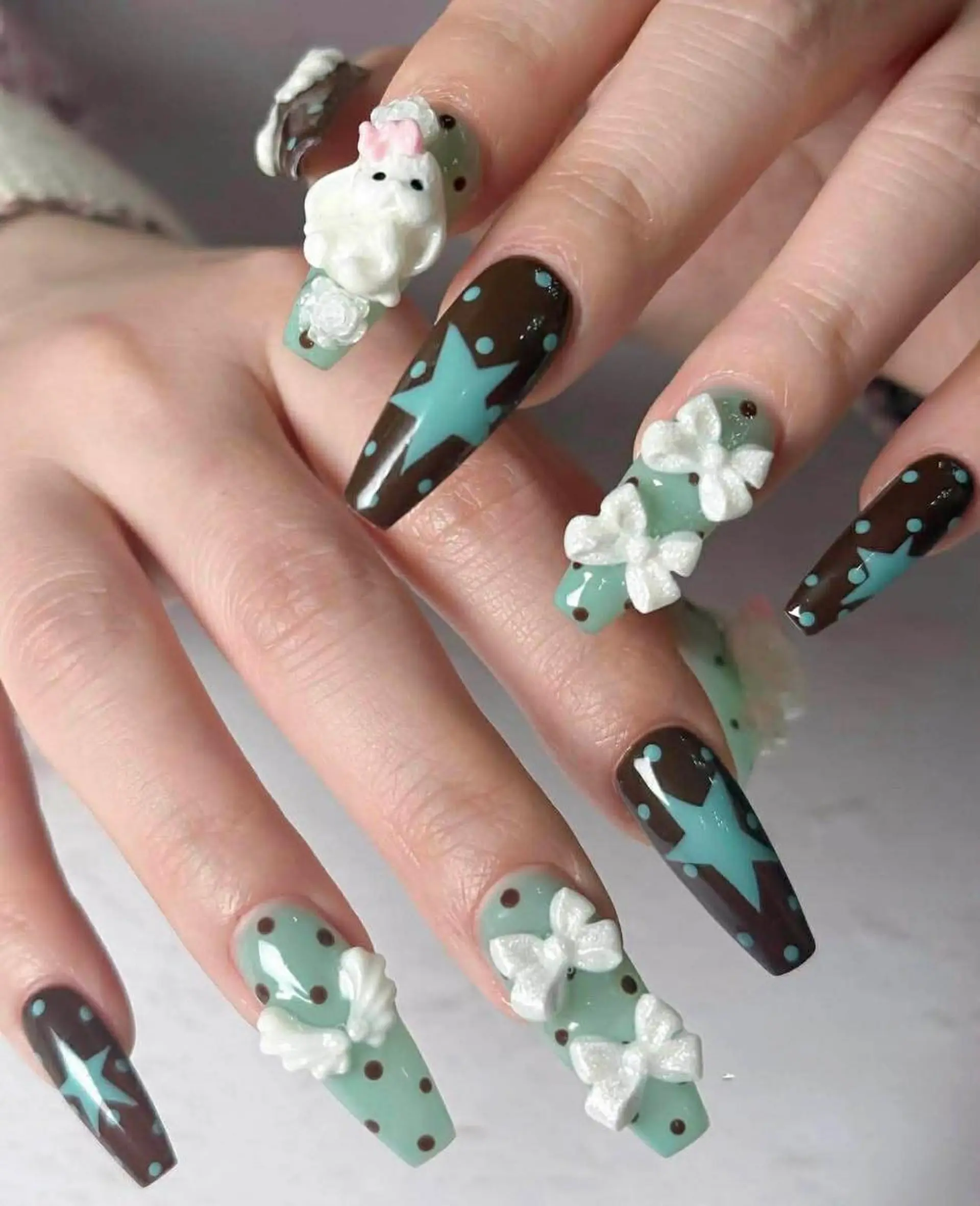 ロング カラー グラデーションカラー 韓国風ヘア ハンドネイル Bling Salonのネイルデザイン