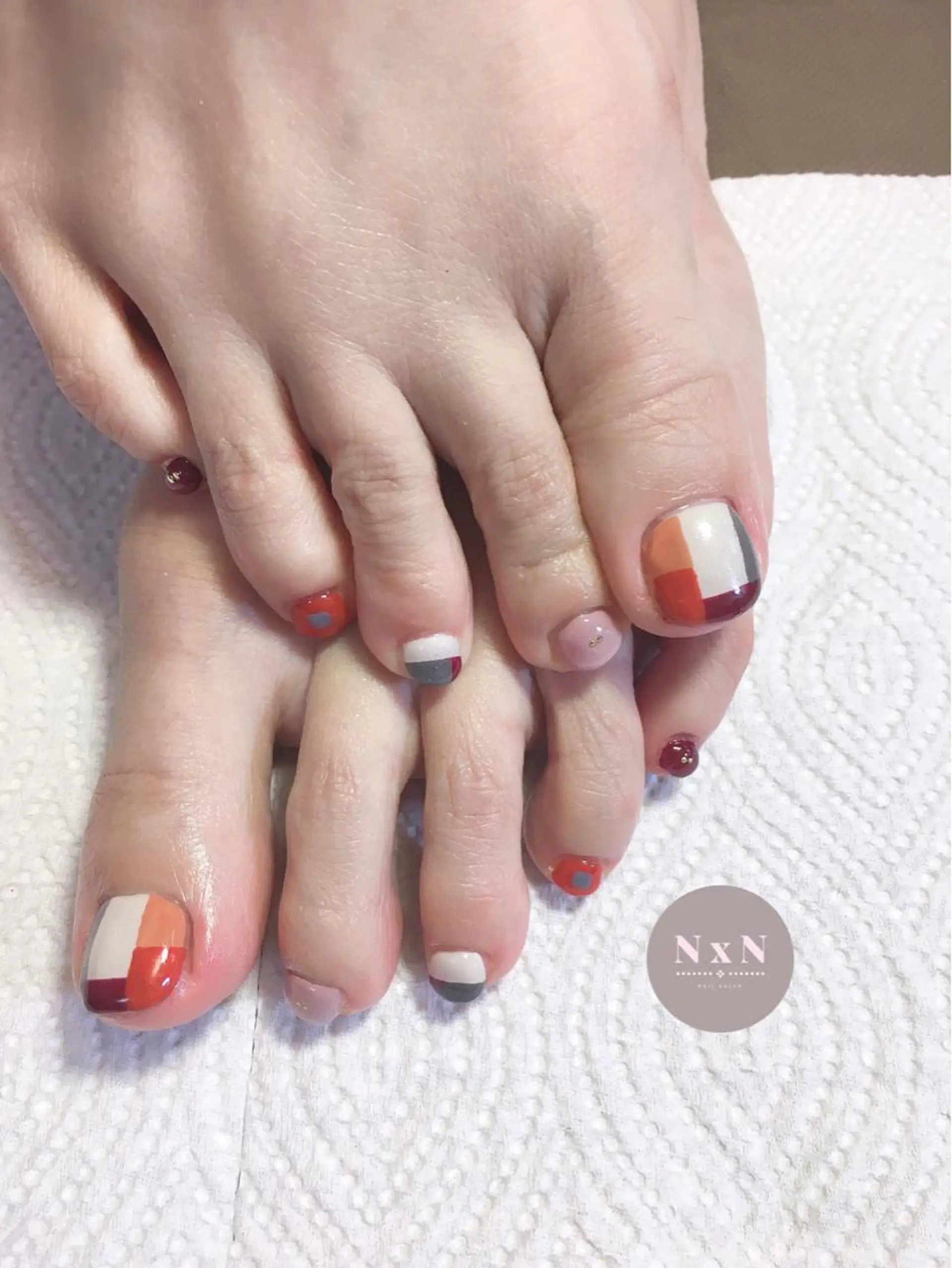 ネイル フットネイル ジェルネイル ぷっくりネイル フットネイル nail salon N×Nのネイルデザイン