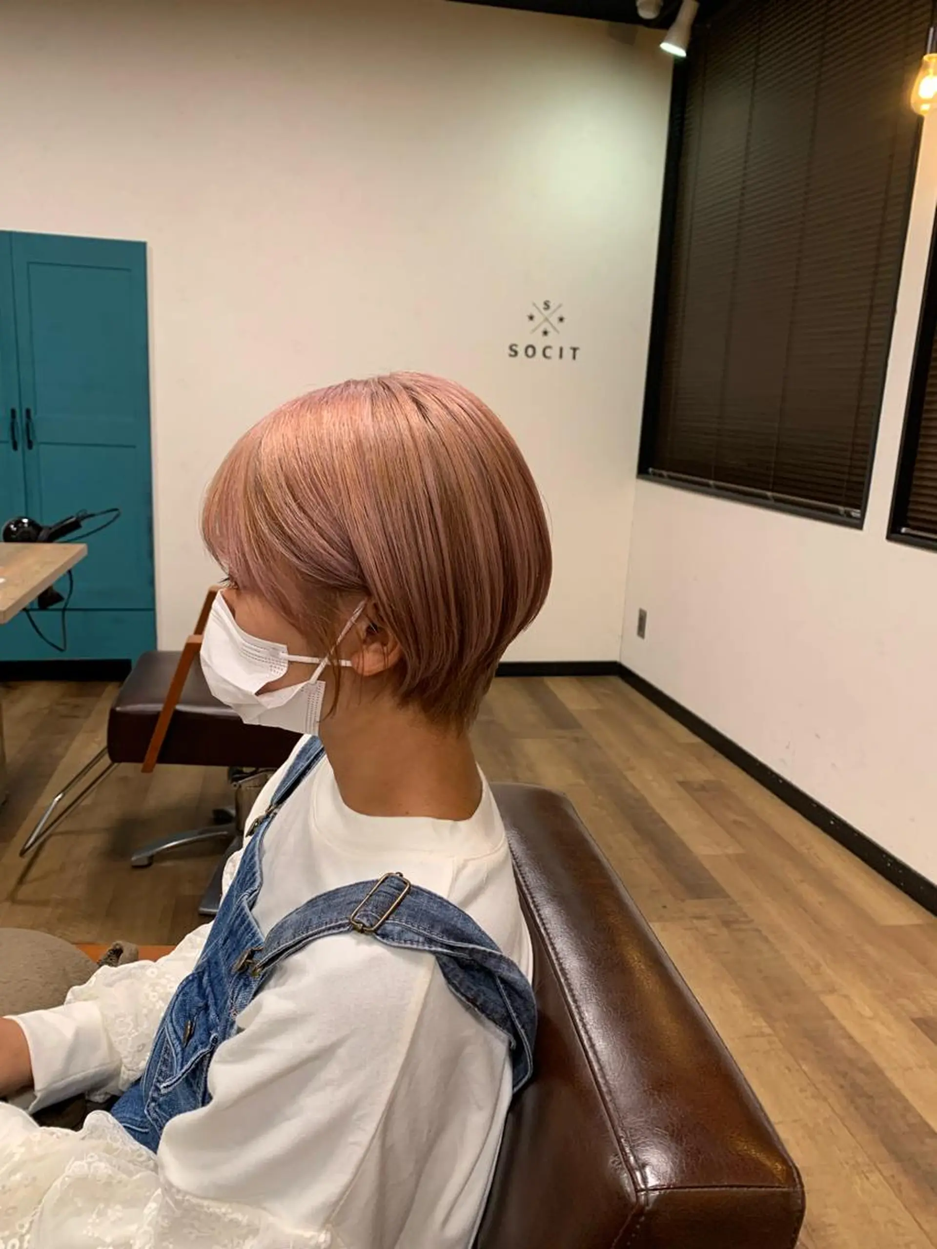 ショート 顔周りカット 山﨑 大二郎のヘアスタイル