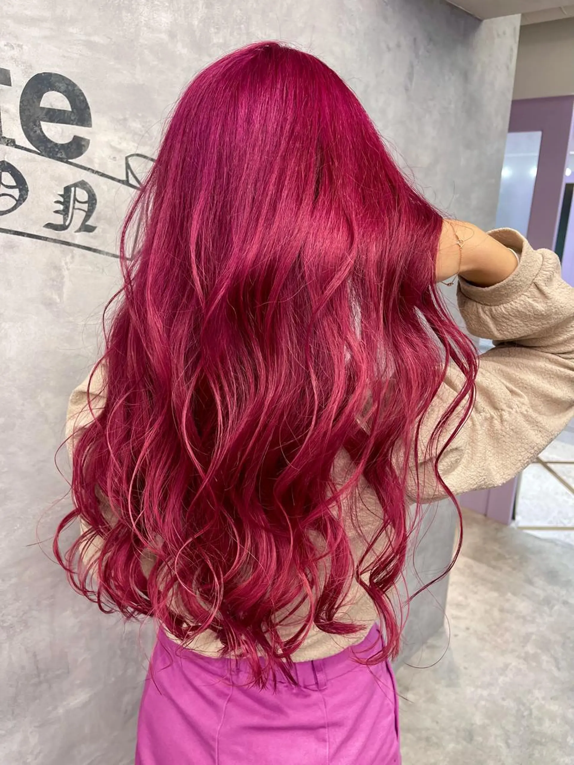 ロング カラー ブリーチ ケアブリーチ 韓国風カラー ピンクカラー 韓国風ヘア カット ヘアカラー トリートメント 福西 洋斗のヘアスタイル