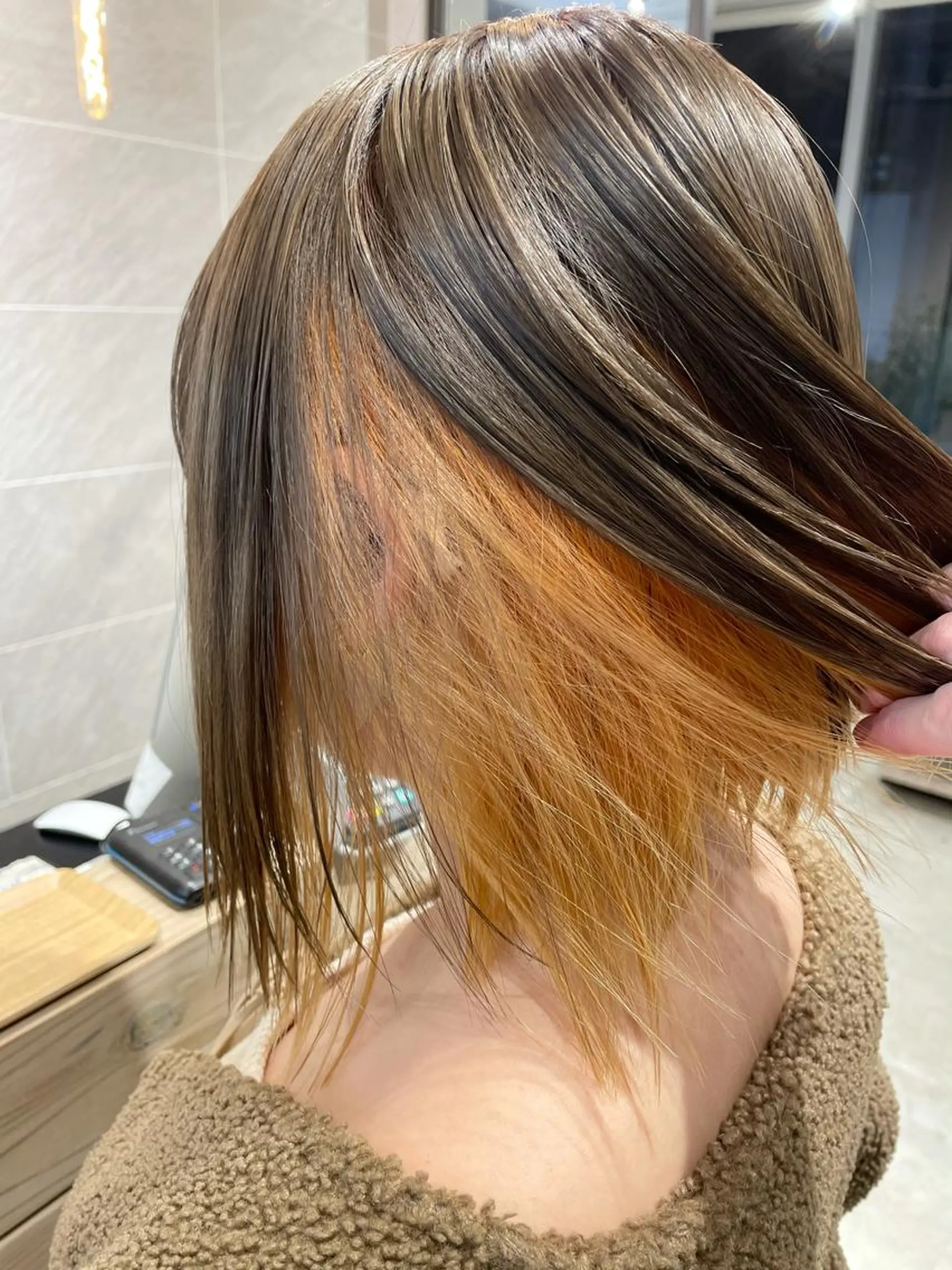 ショート カラー ハイトーン×レイヤー ／遠藤将太のヘアスタイル