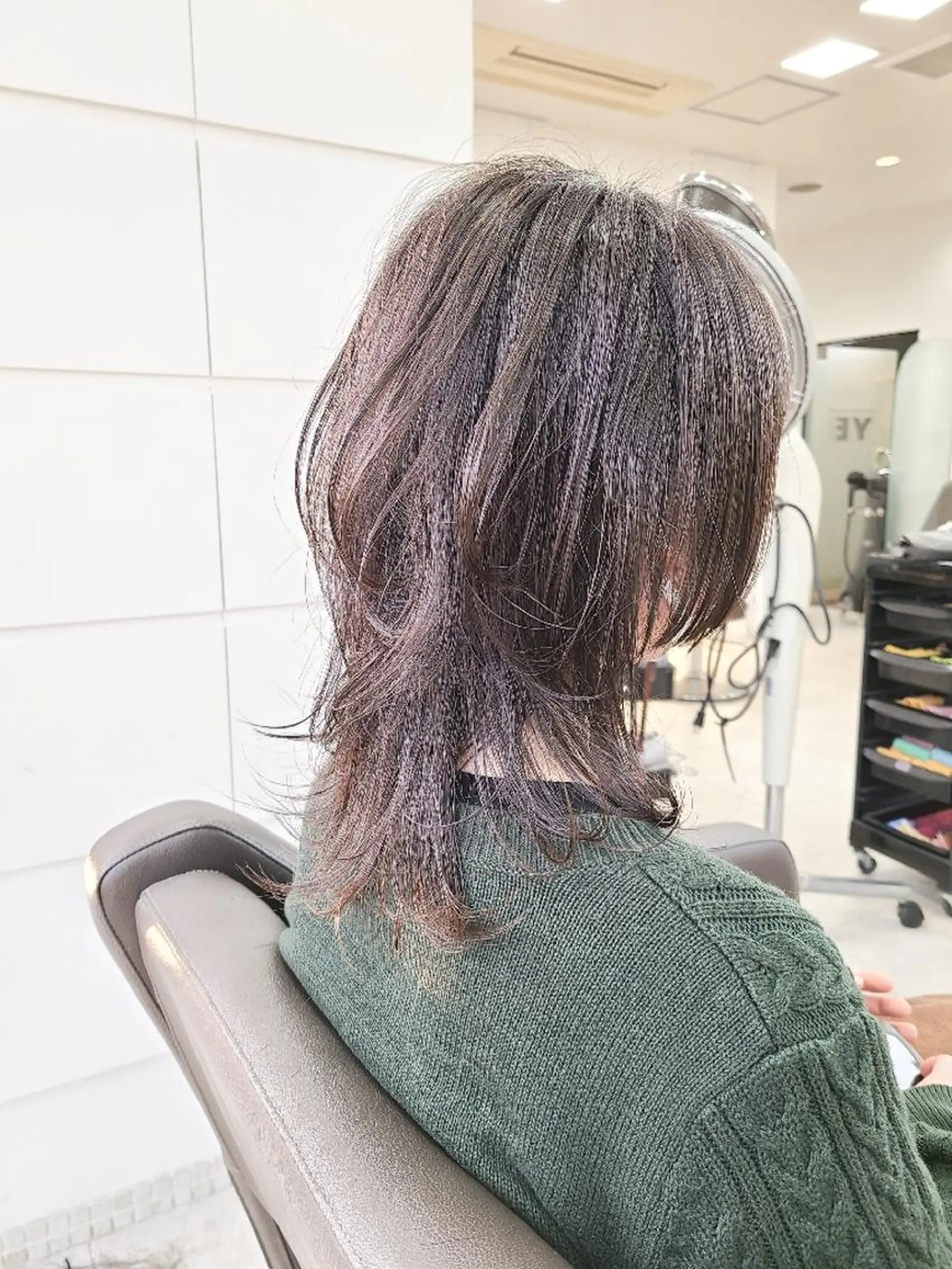 ミディアム 🎗️髪質改善・美髪 艶髪🥇小西邦生のヘアスタイル