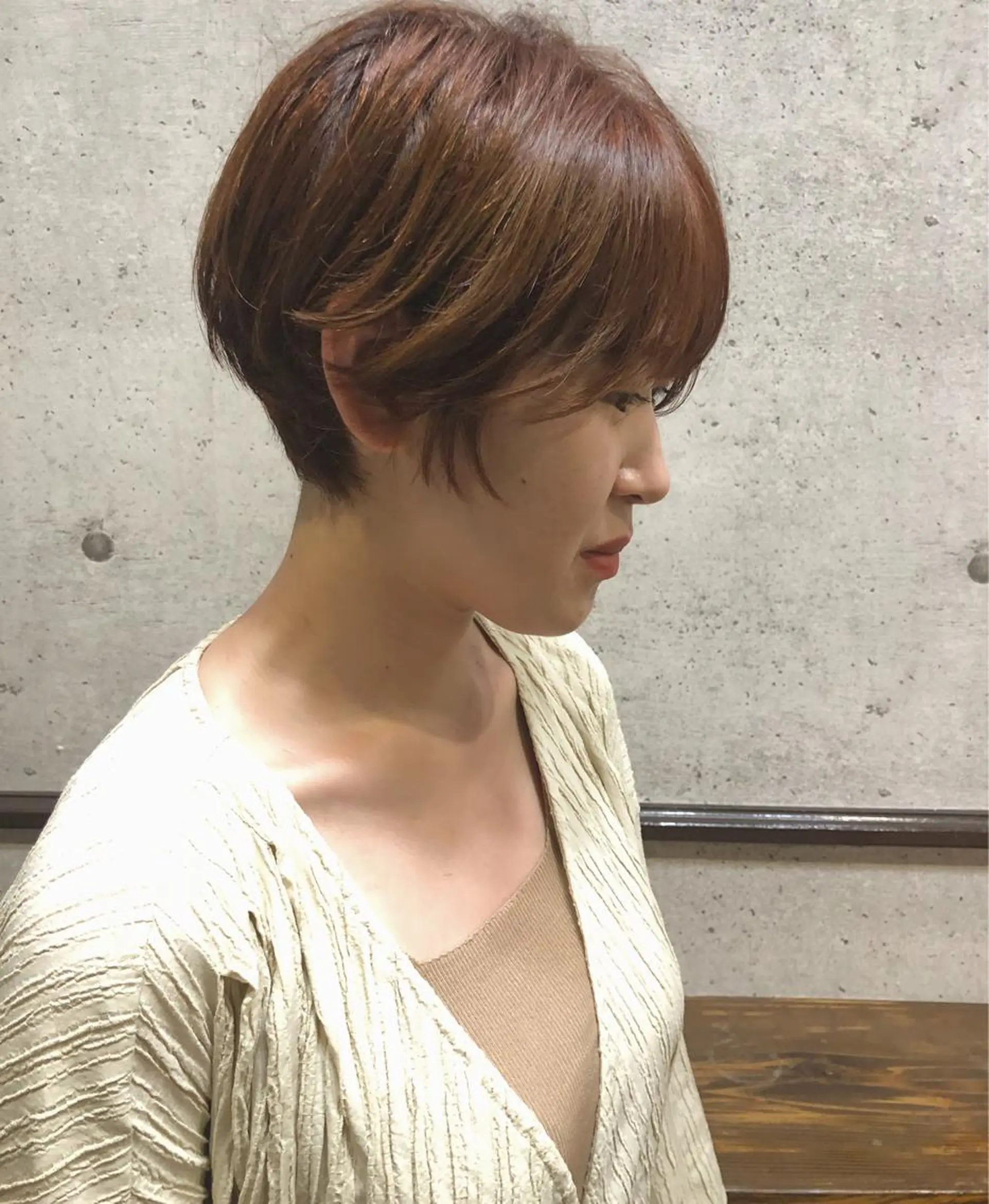 ショート カラー ブラウンカラー オレンジ オレンジブラウン ショートヘア カット ヘアカラー 江原 彩華のヘアスタイル