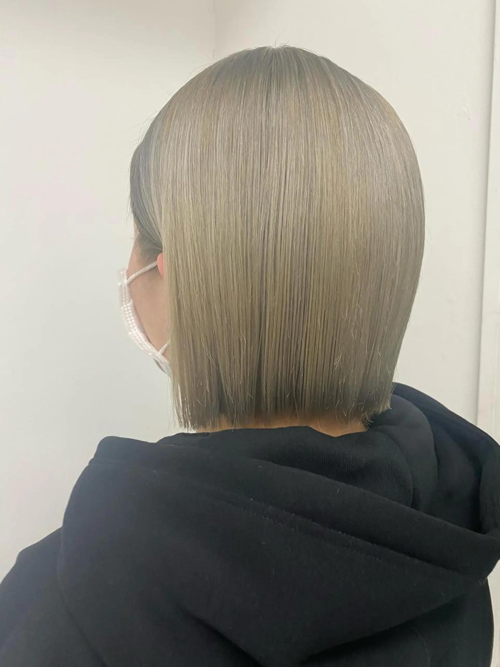 ショート カラー ヘアアレンジ ベージュカラー ブロンド ブロンドベージュ ボブ ニュアンスヘア🌔 nanakoのヘアスタイル