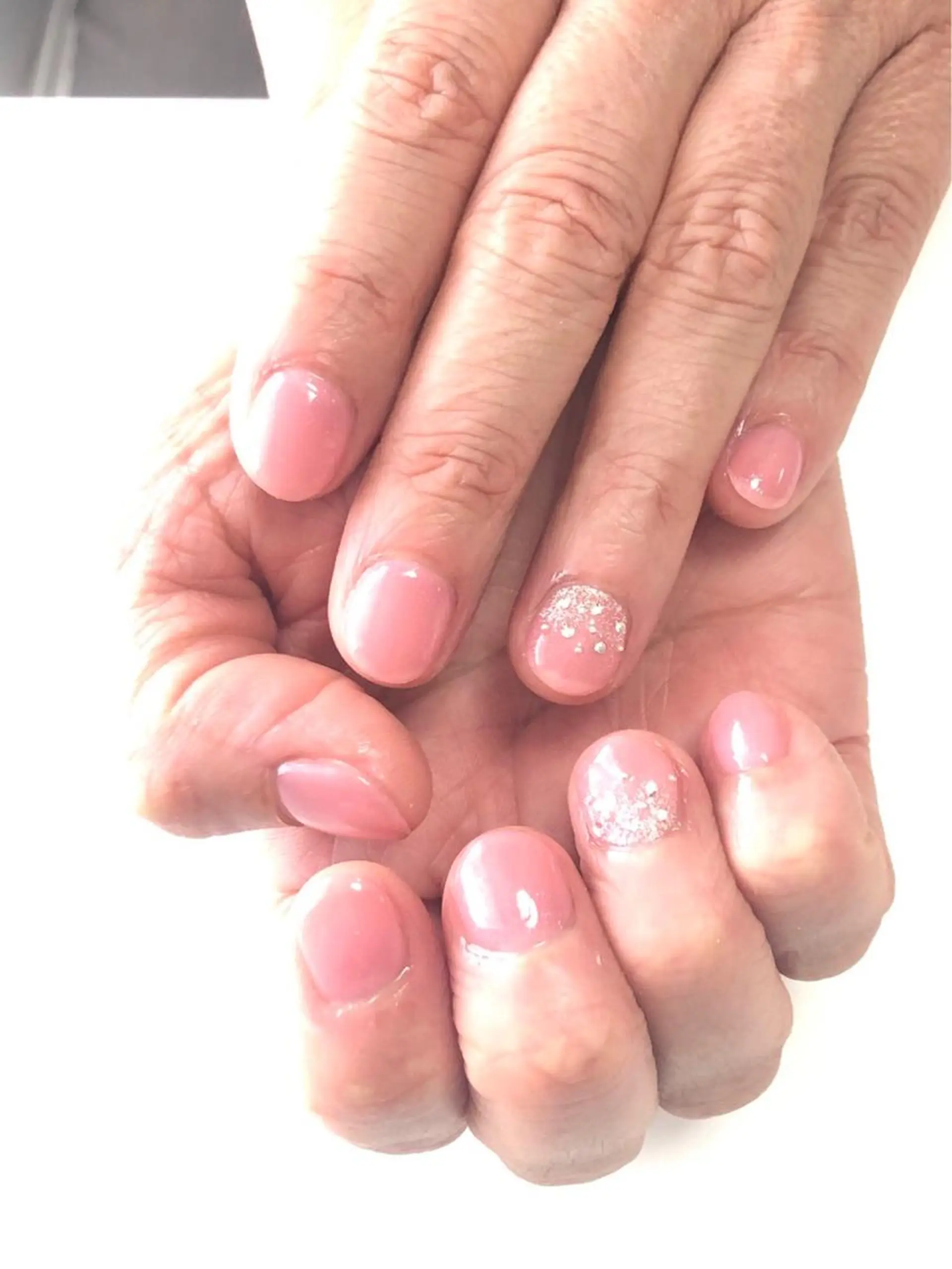 ネイル アートネイル 長さ出し フットネイル グリーン ニュアンスネイル Lily Roseスタッフ一同のマツエク・マツパデザイン