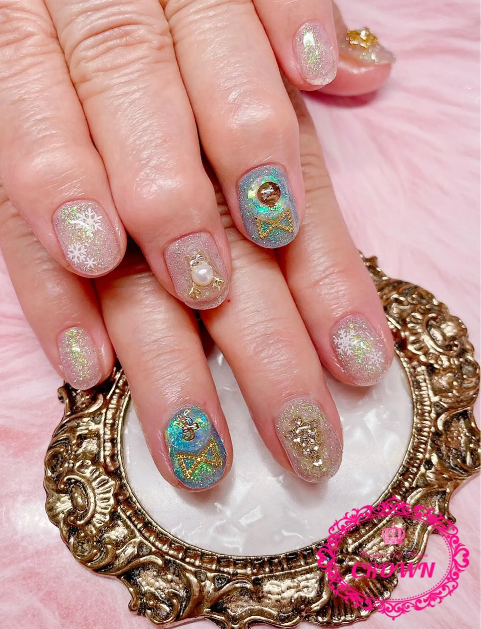 ネイル CROWN プライベートサロンのネイルデザイン