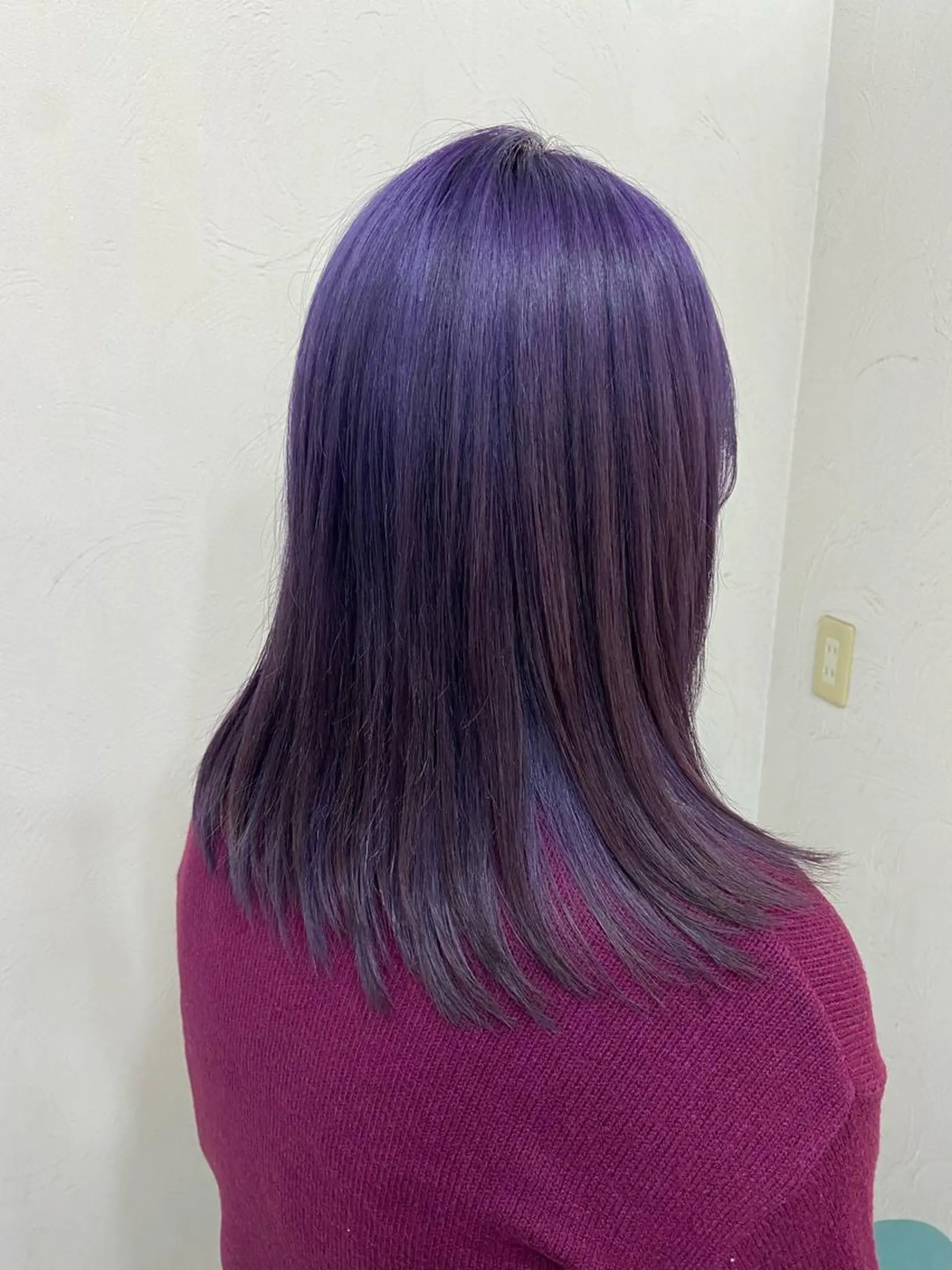 セミロング アッシュ パープルカラー 【今だけブリーチ 限定価格💕】すみのヘアスタイル