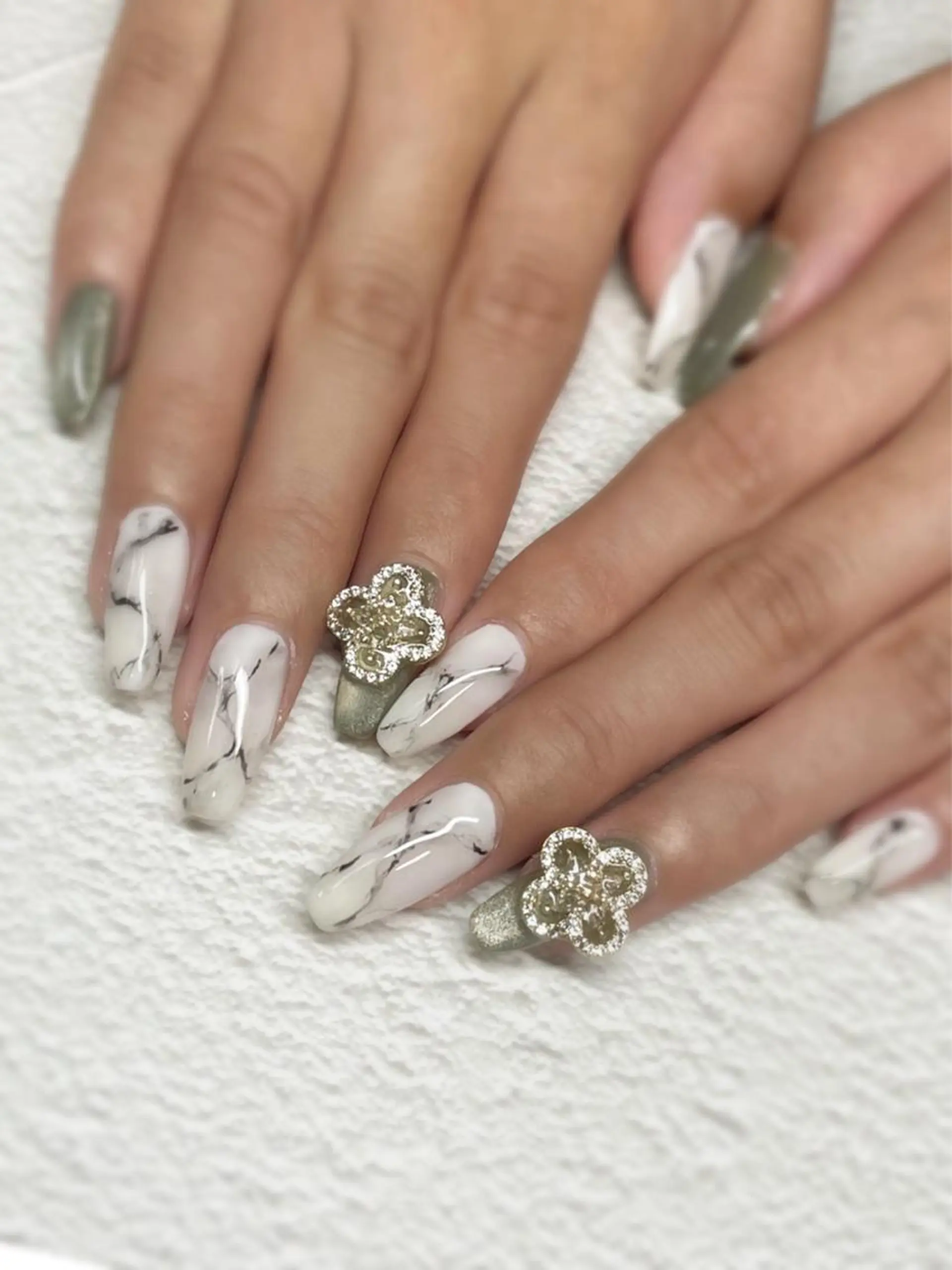 ネイル 持ち込み Lulunail RieYのネイルデザイン