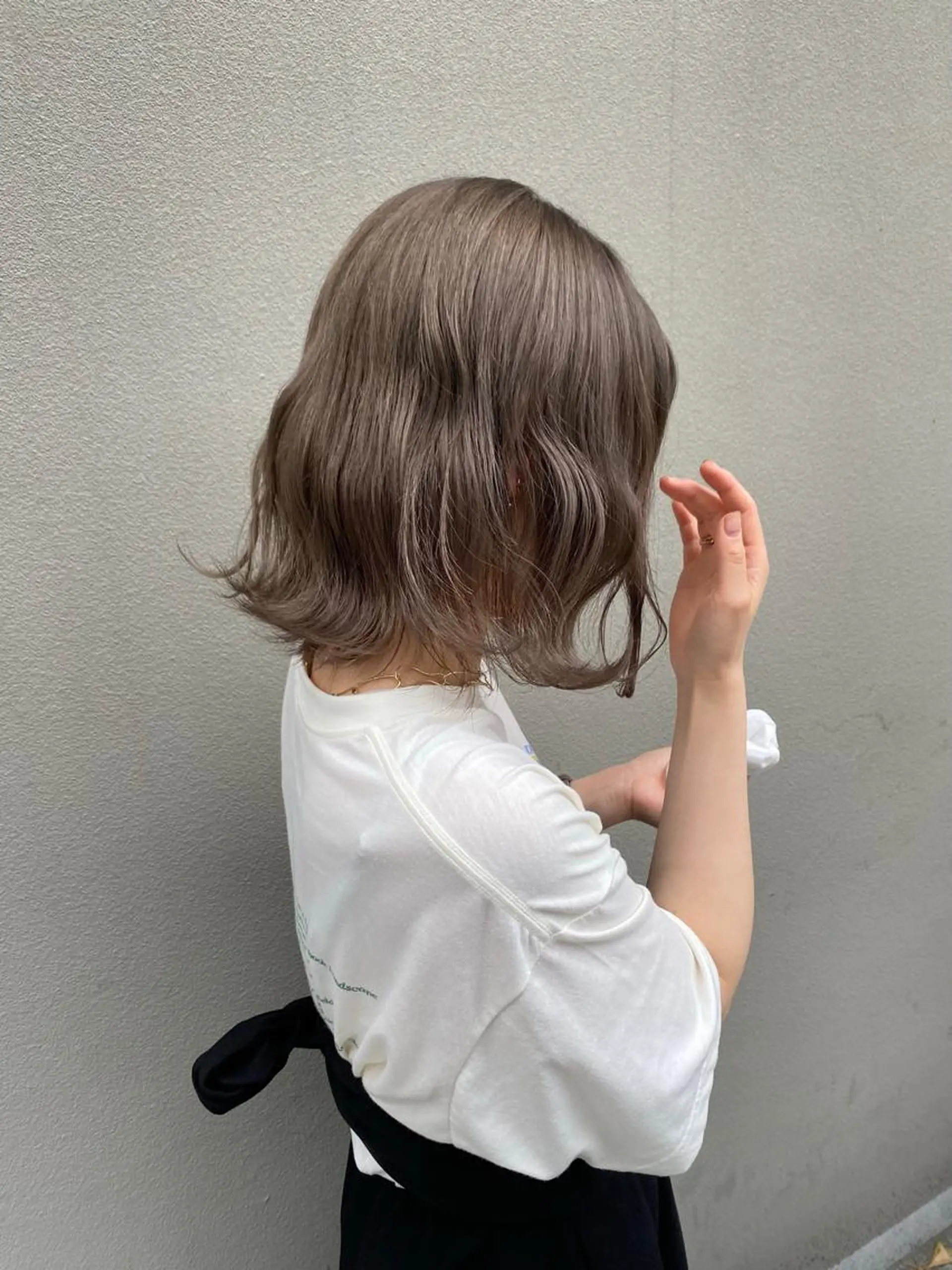 ミディアム 切りっぱなしボブ オレンジブラウン ピンクブラウン ボブ サイドバング タナカ レイのヘアスタイル